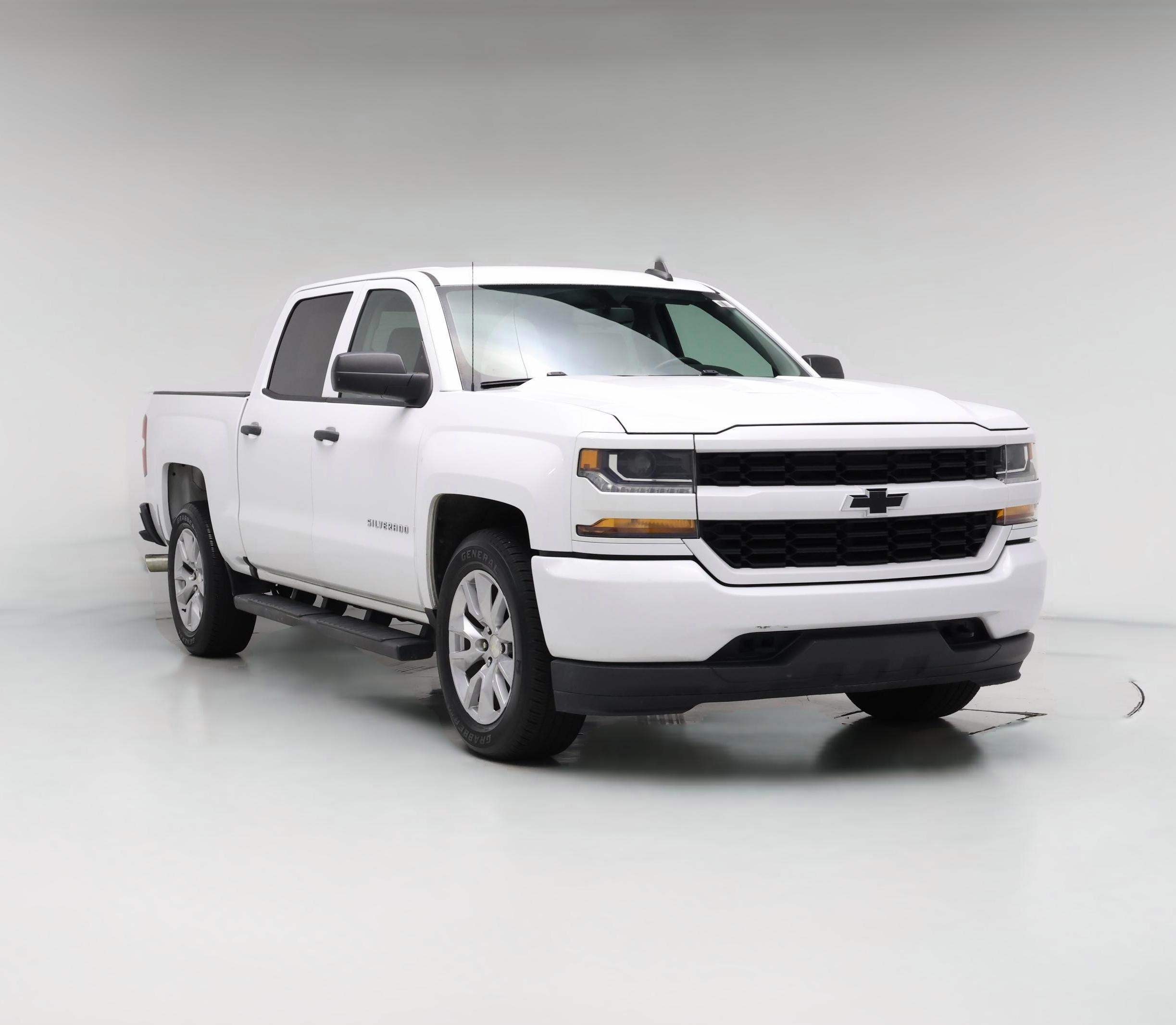 Thumbnail: 2018 Chevrolet Silverado 1500 - 1
