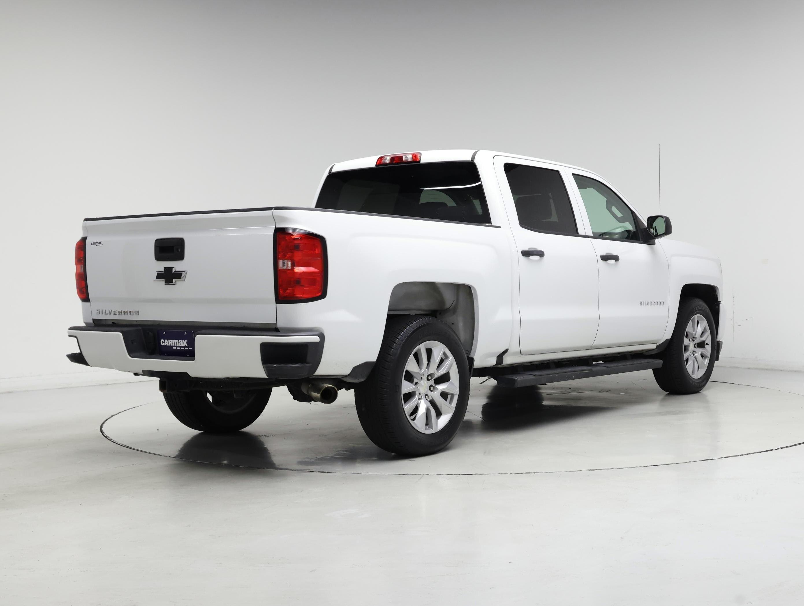 Thumbnail: 2018 Chevrolet Silverado 1500 - 8