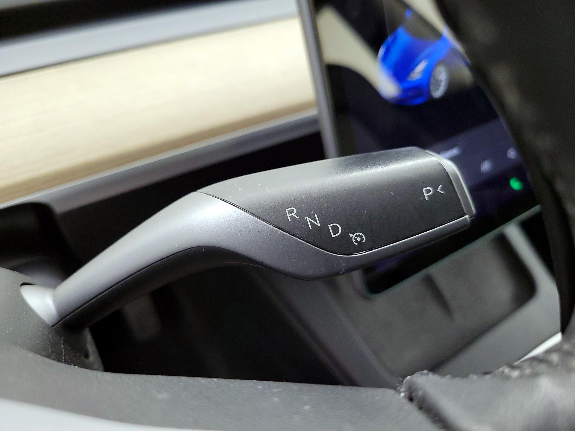 Thumbnail: 2021 Tesla Model 3 - 17