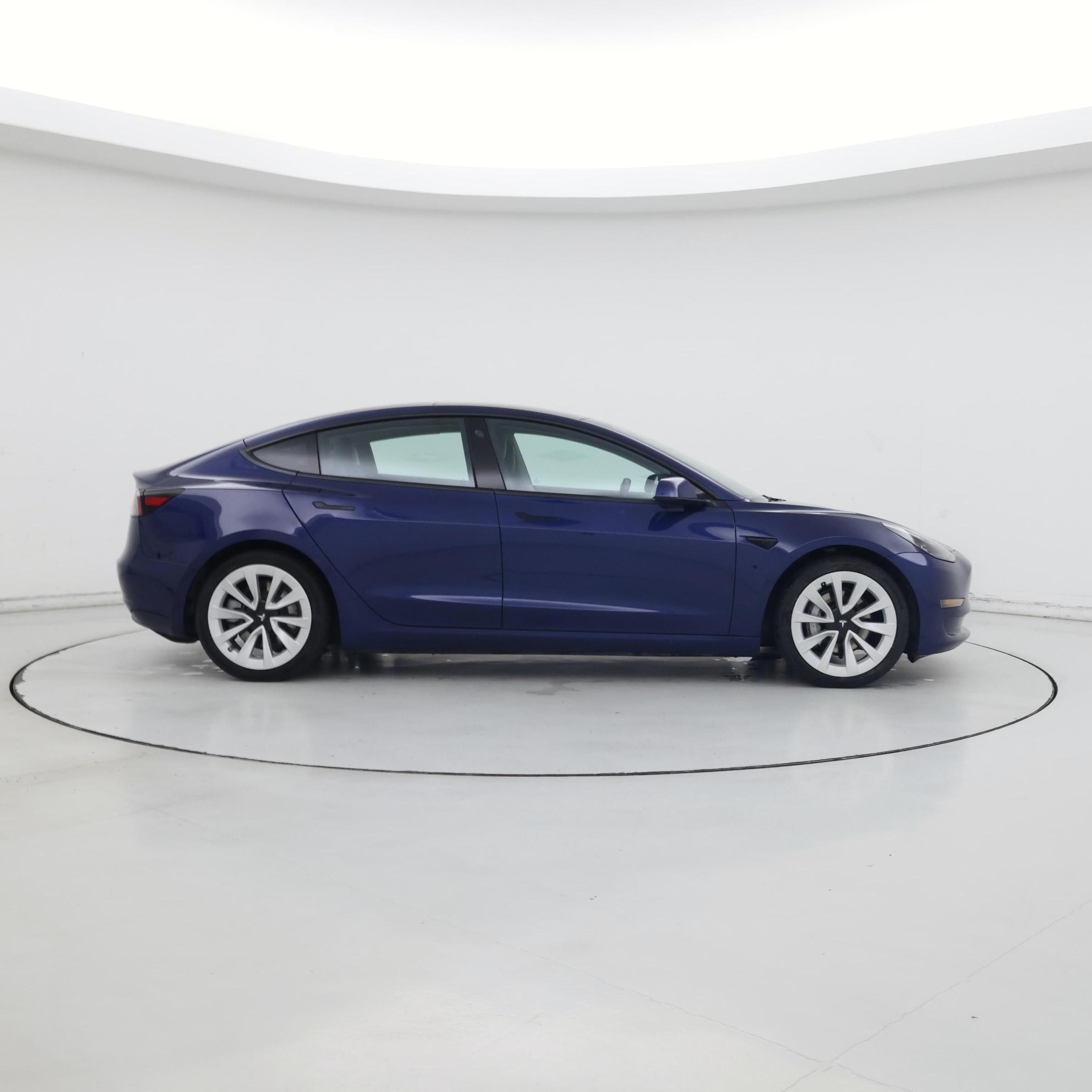 Thumbnail: 2021 Tesla Model 3 - 7