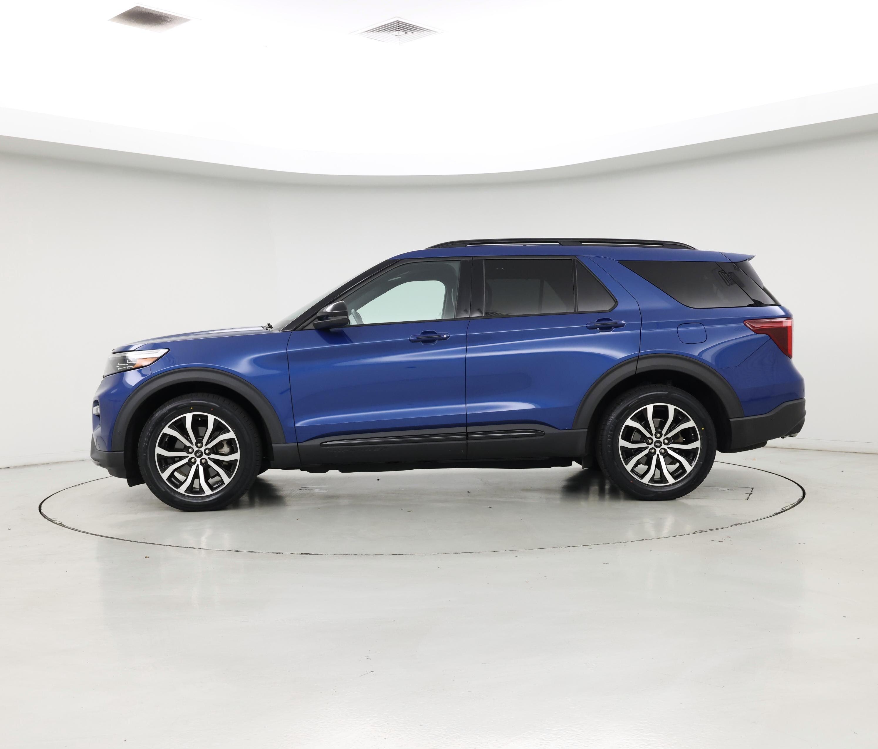 Thumbnail: 2020 Ford Explorer - 3