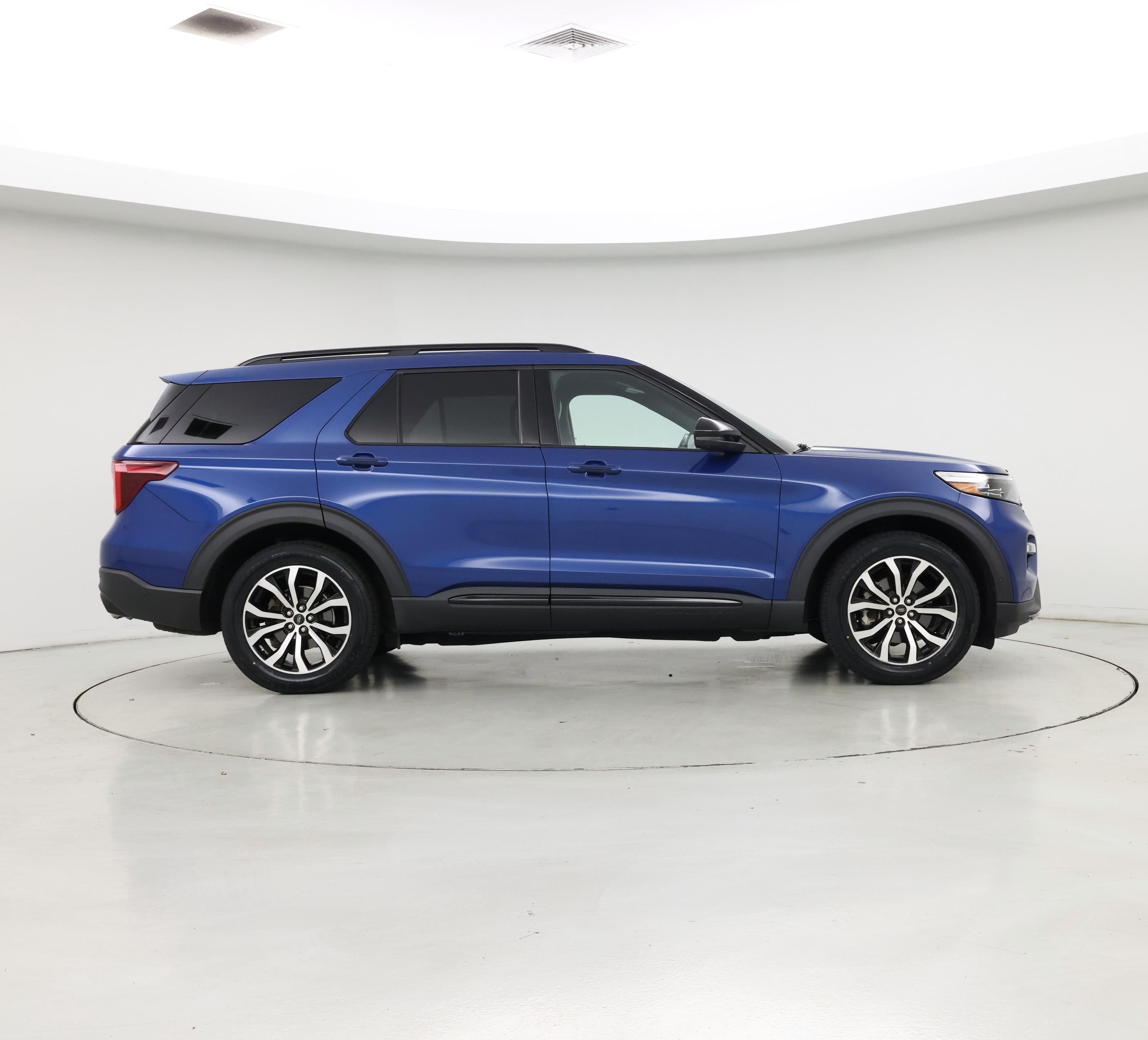Thumbnail: 2020 Ford Explorer - 7