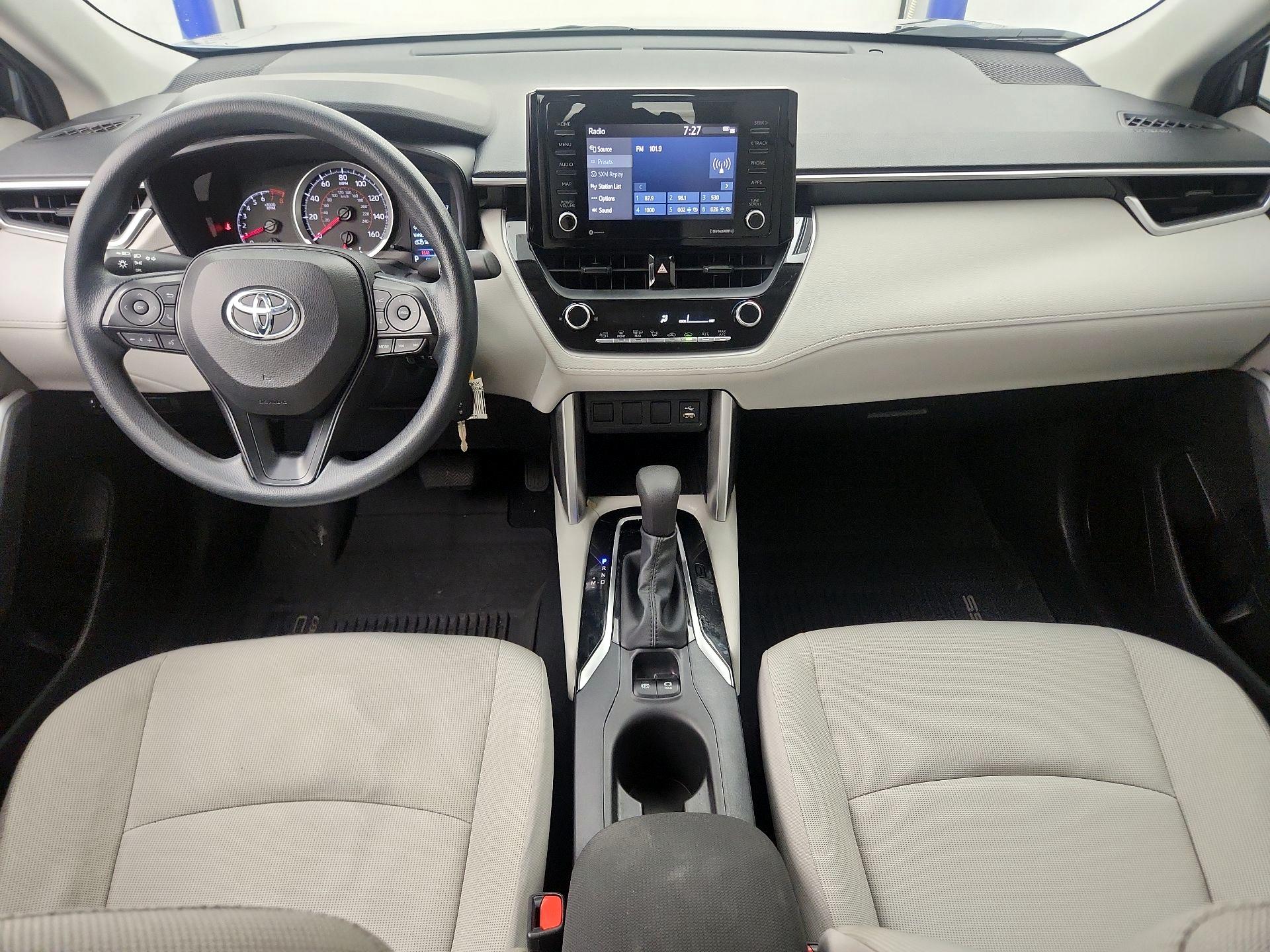 Thumbnail: 2022 Toyota Corolla Cross - 9