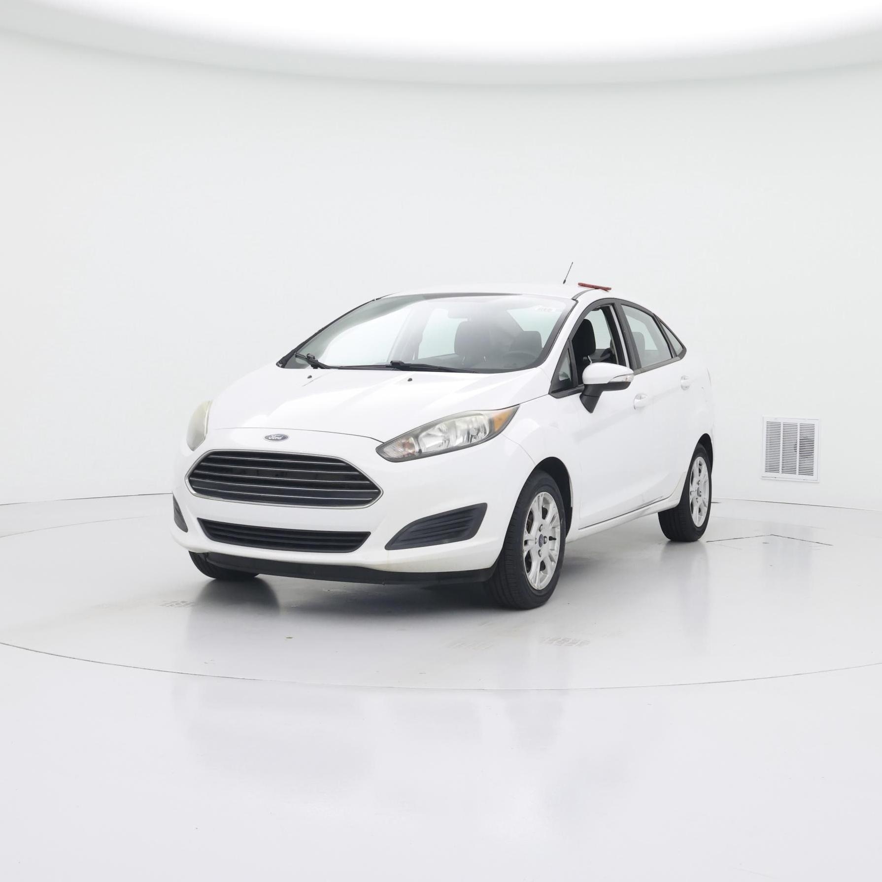 Thumbnail: 2016 Ford Fiesta - 4