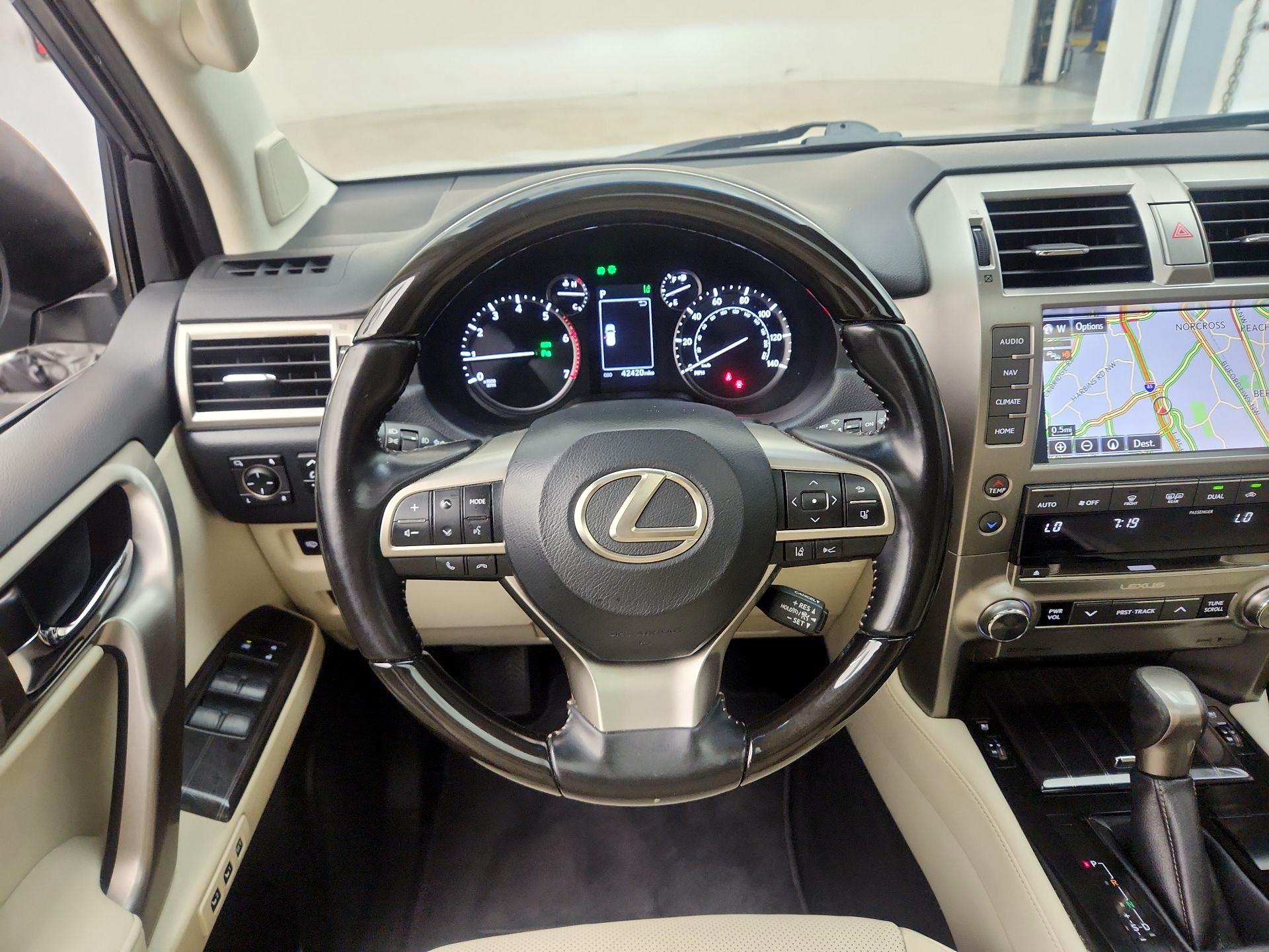 Thumbnail: 2021 Lexus GX - 10