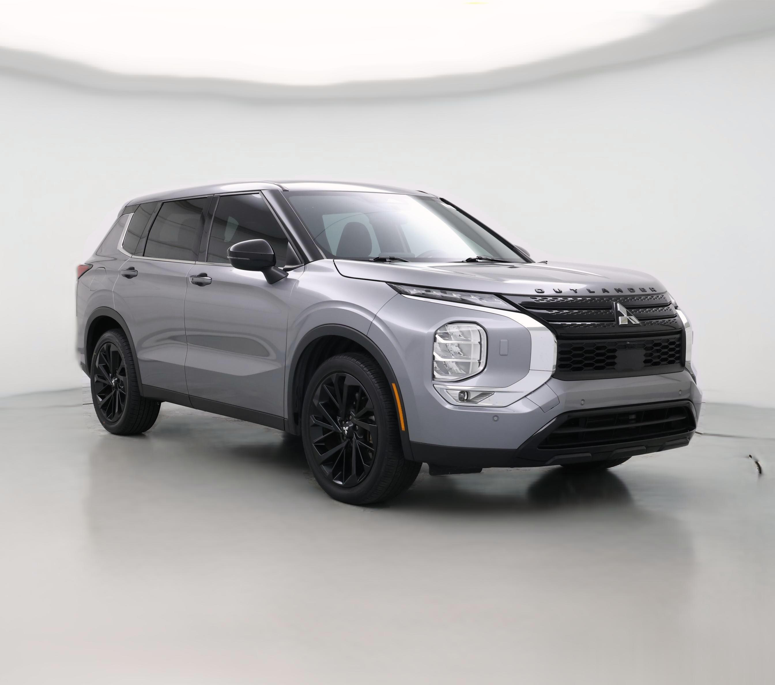 Thumbnail: 2022 Mitsubishi Outlander - 1