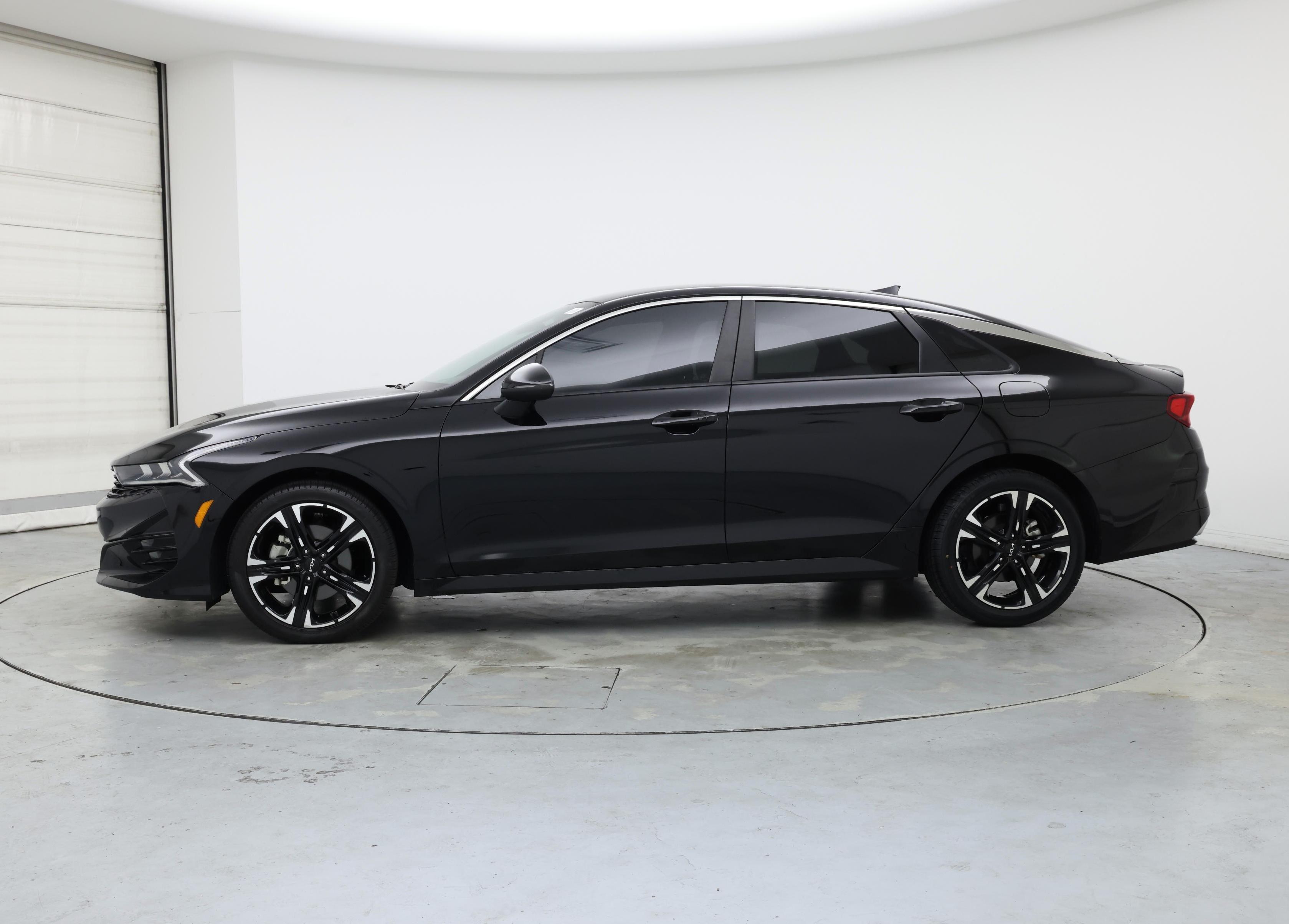 Thumbnail: 2024 Kia K5 - 3