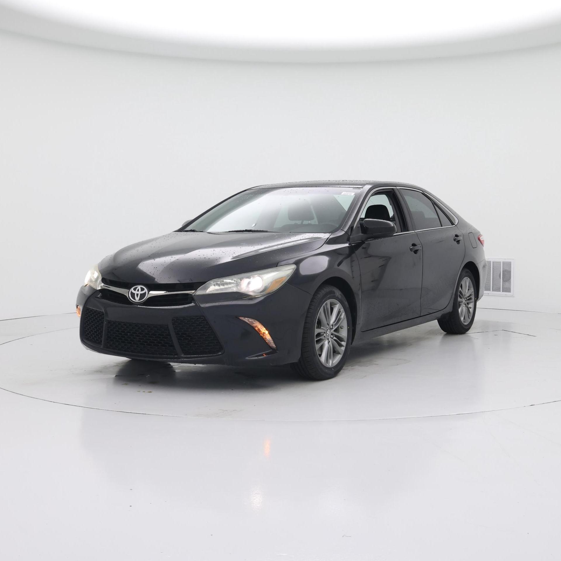 Thumbnail: 2015 Toyota Camry - 4