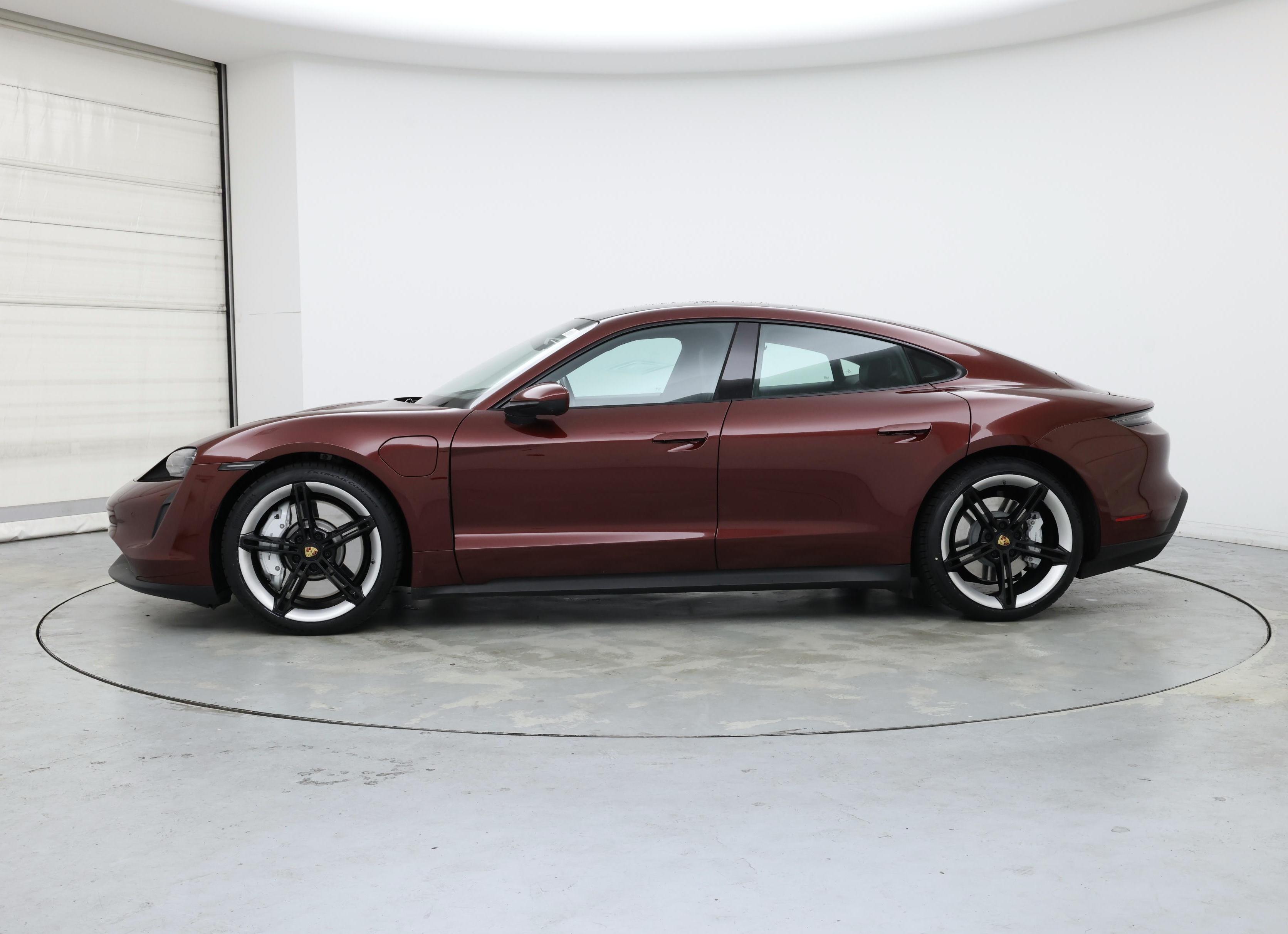 Thumbnail: 2022 Porsche Taycan - 3