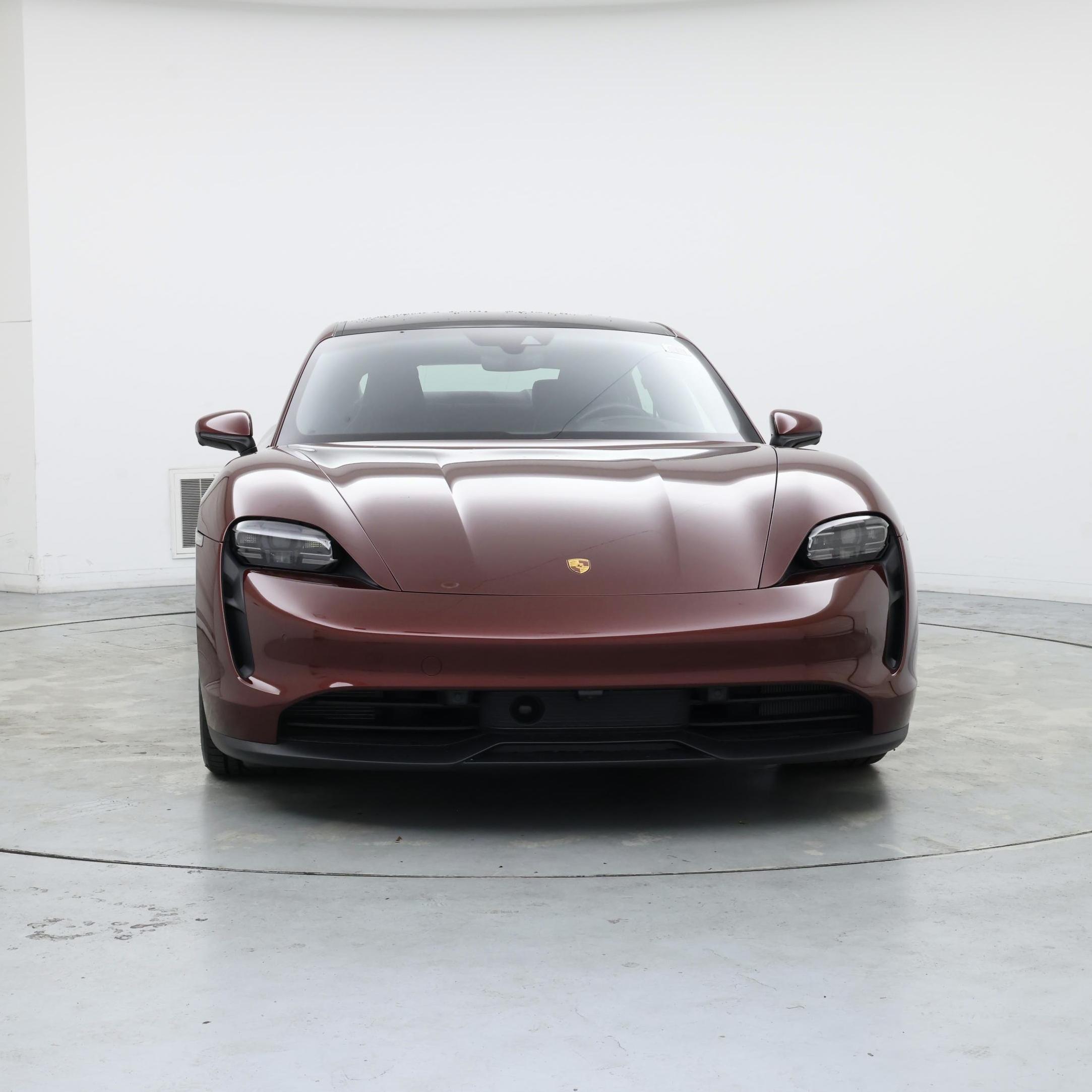 Thumbnail: 2022 Porsche Taycan - 5