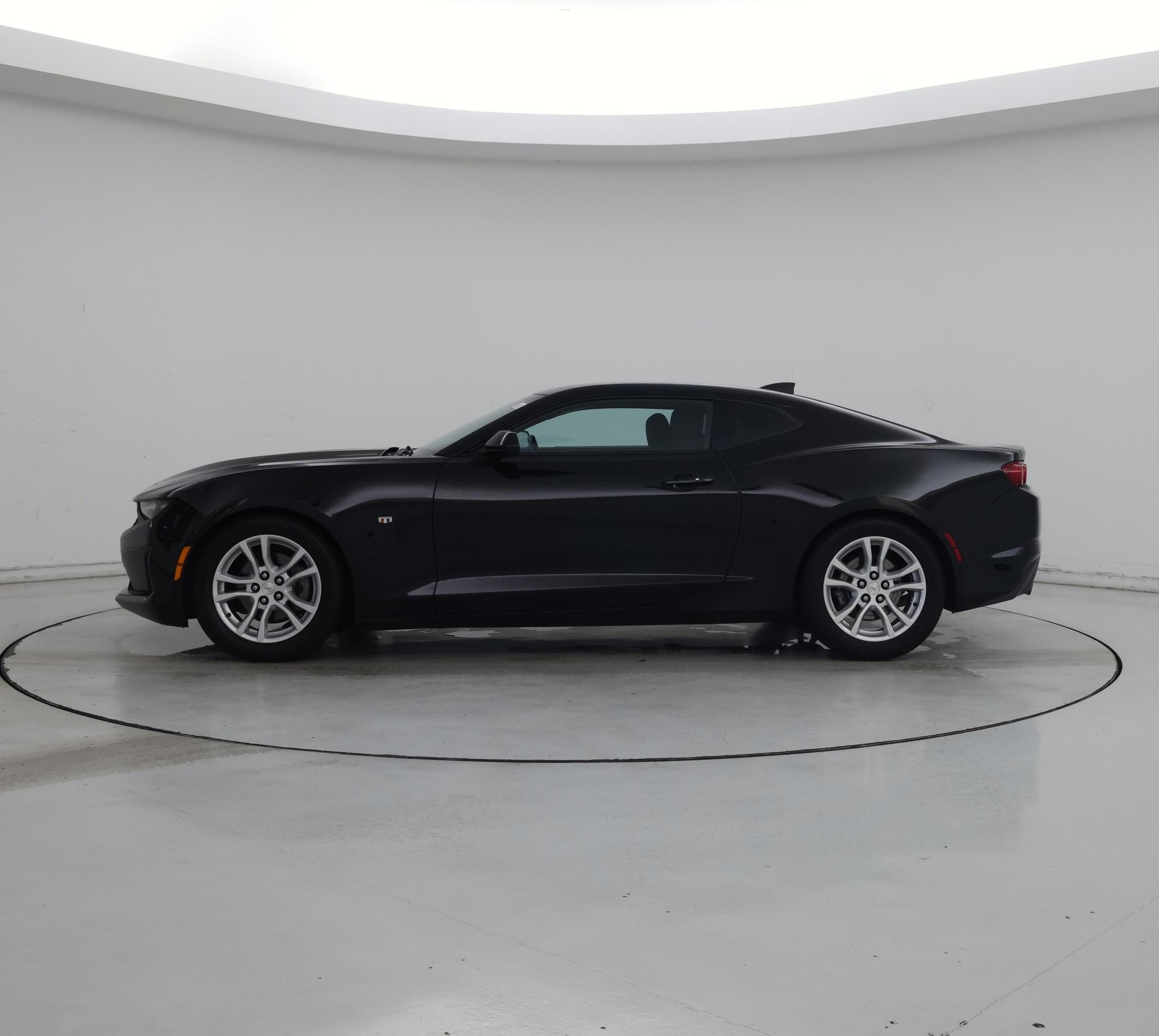 Thumbnail: 2019 Chevrolet Camaro - 3