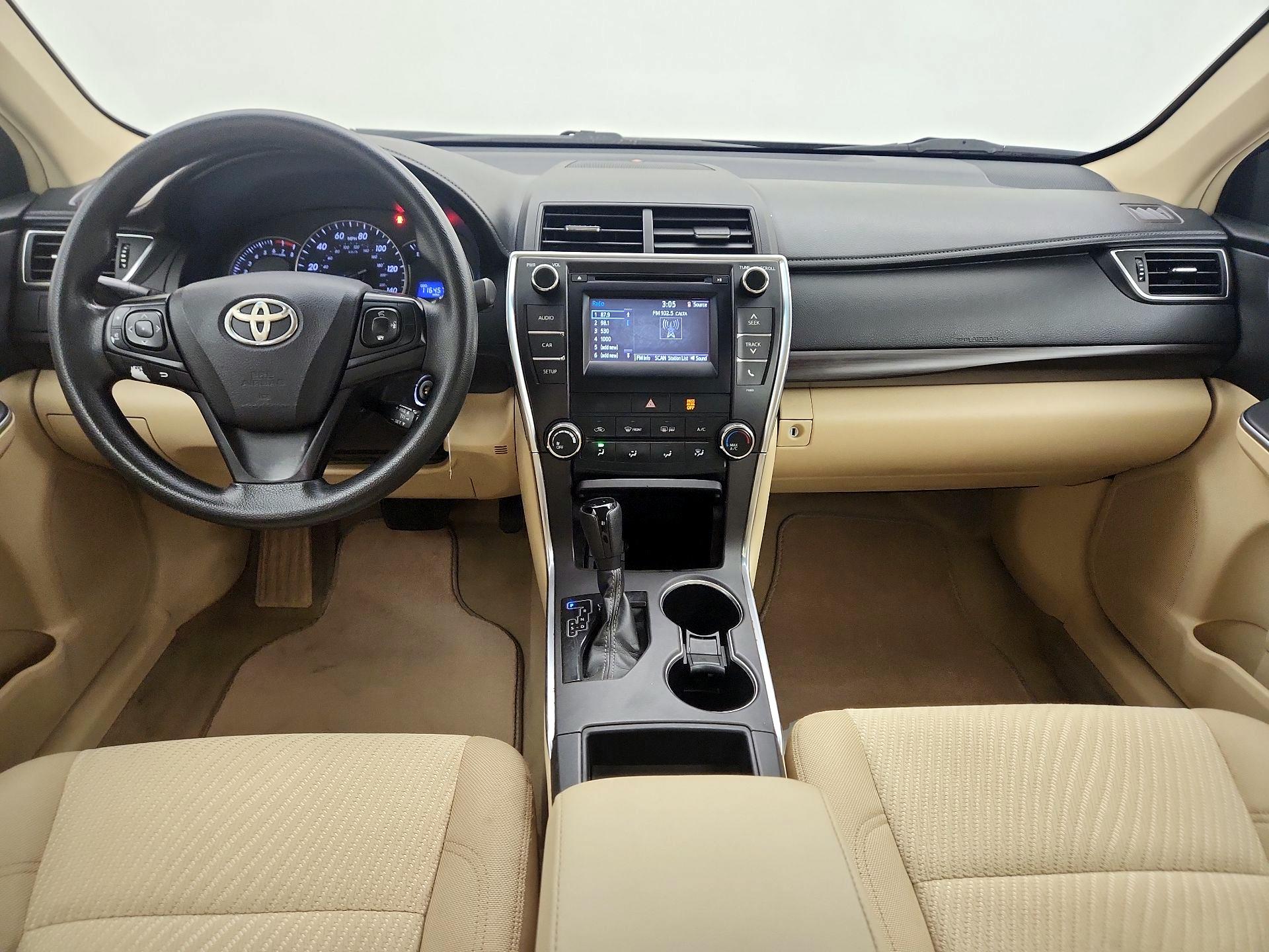 Thumbnail: 2015 Toyota Camry - 9