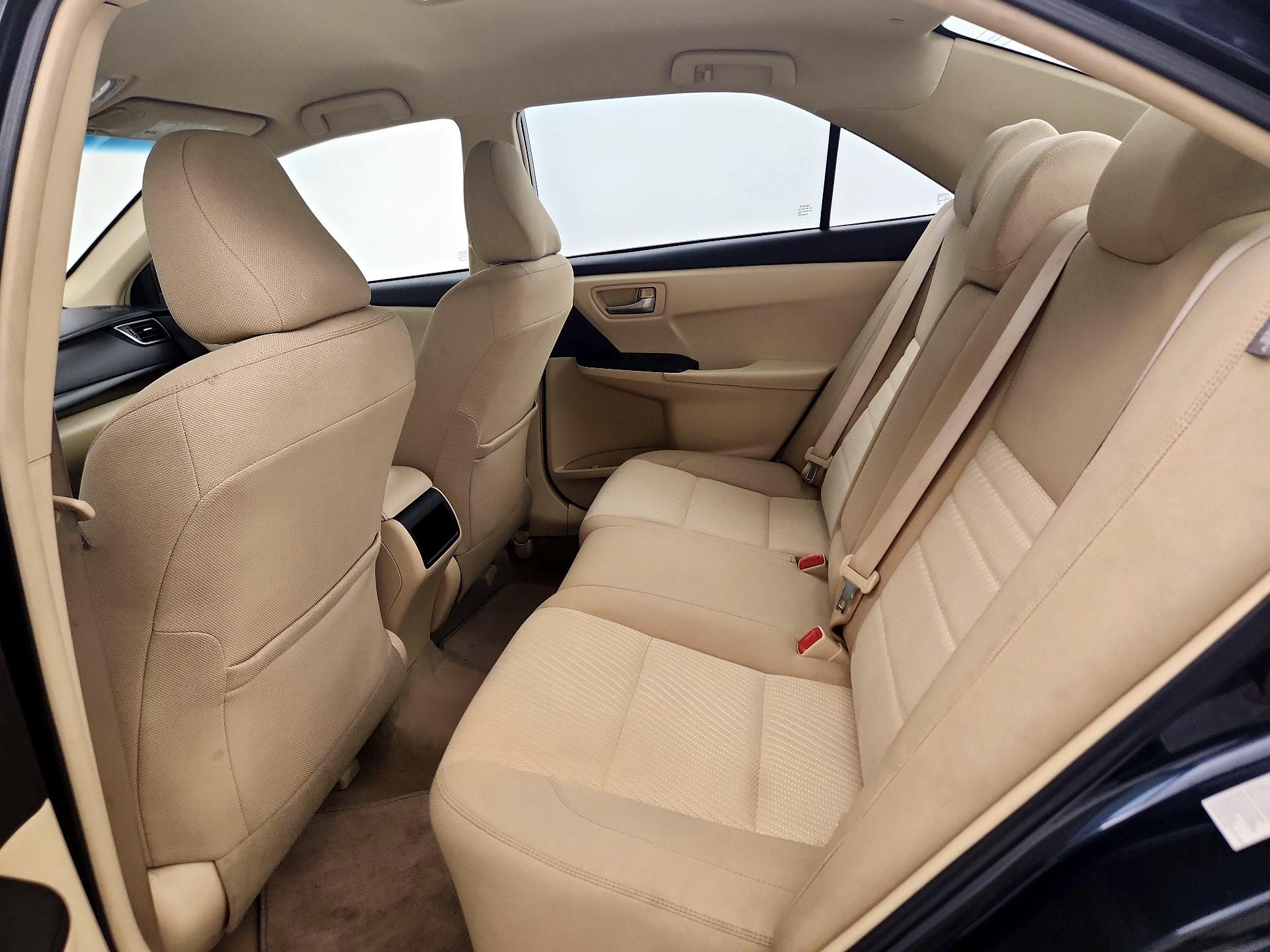 Thumbnail: 2015 Toyota Camry - 19