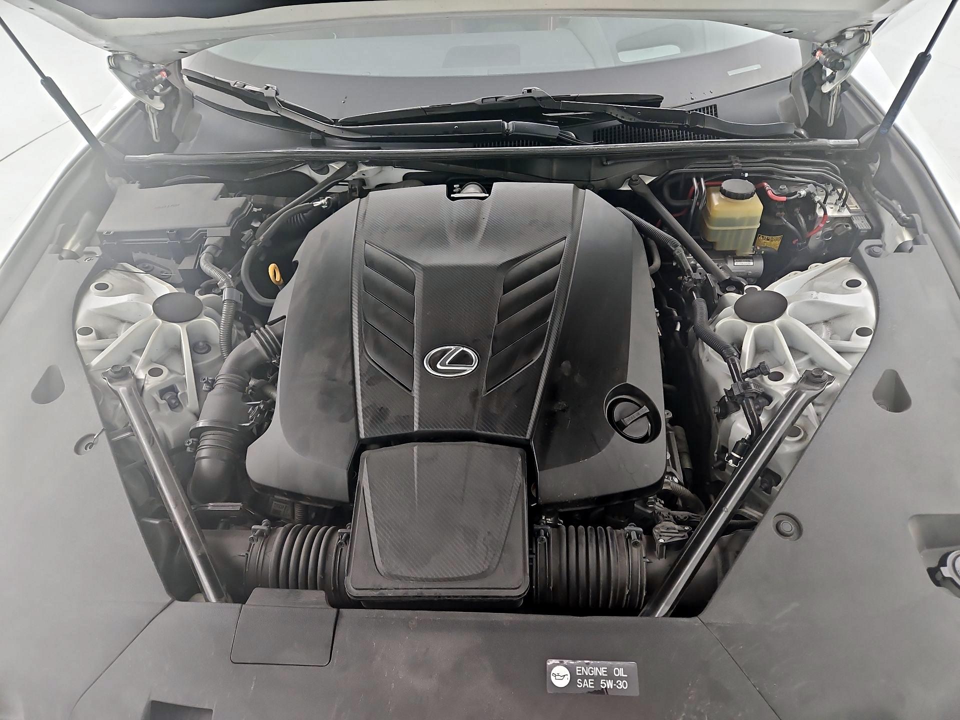Thumbnail: 2018 Lexus LC - 20