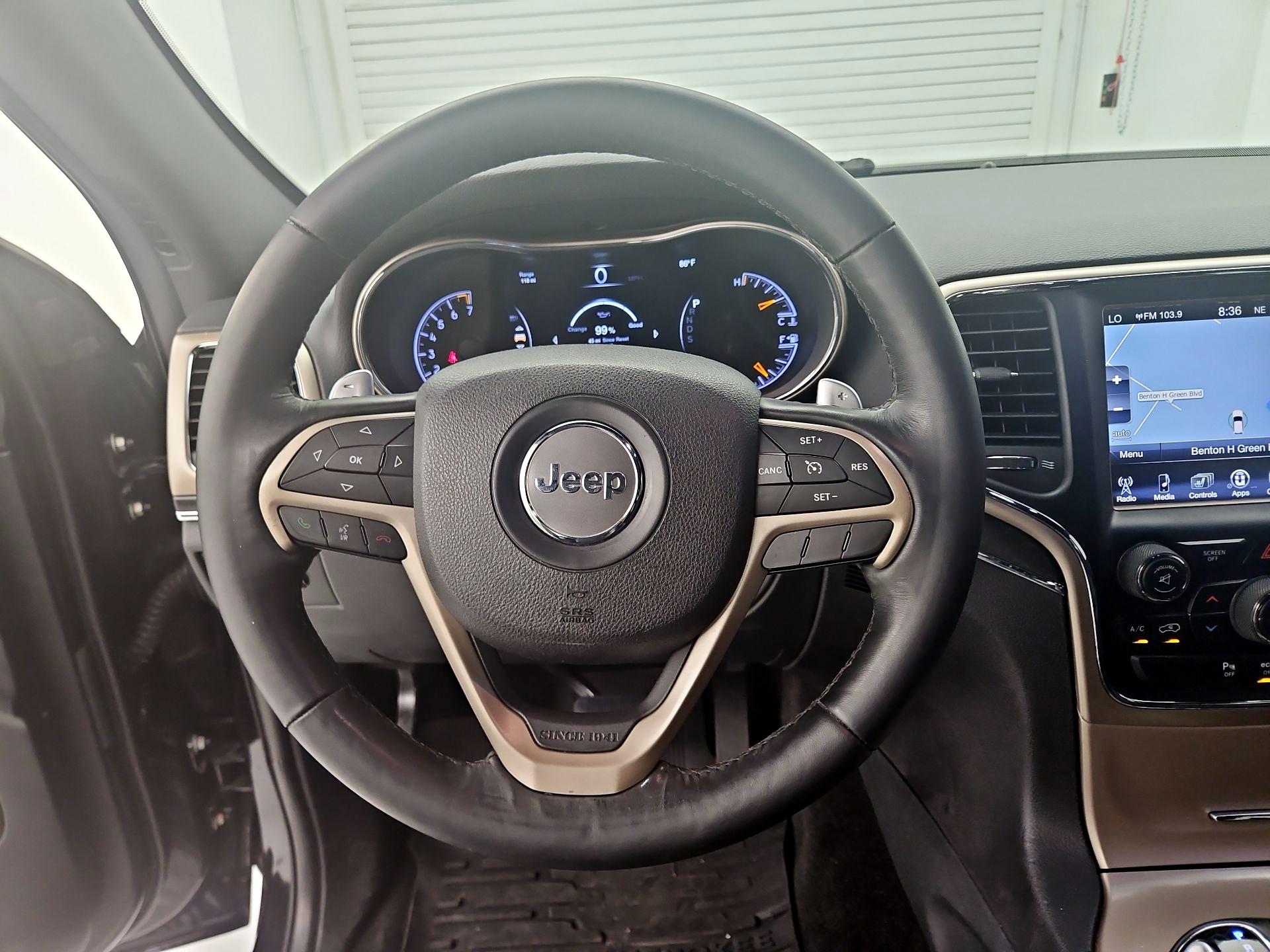 Thumbnail: 2015 Jeep Grand Cherokee - 10