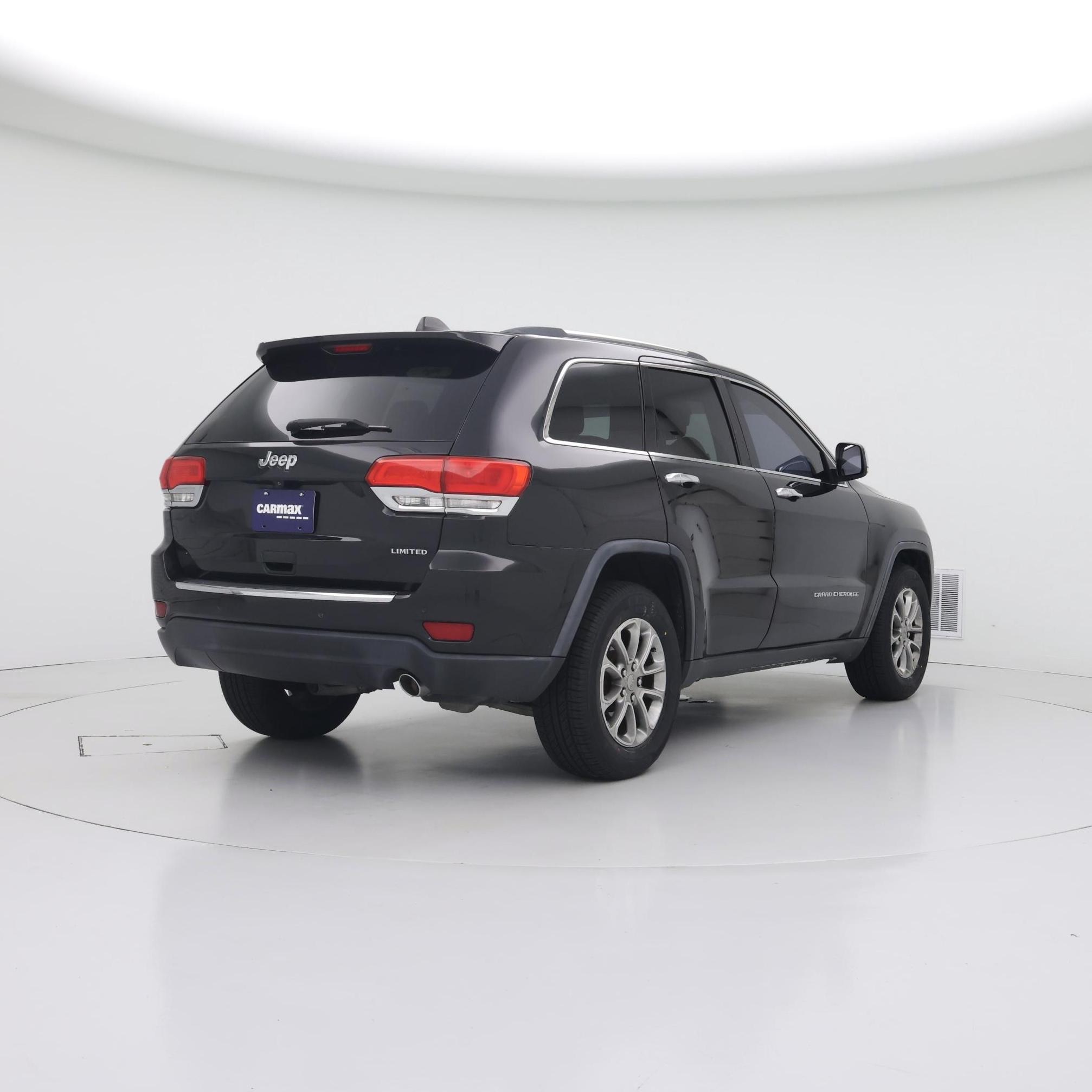 Thumbnail: 2015 Jeep Grand Cherokee - 8