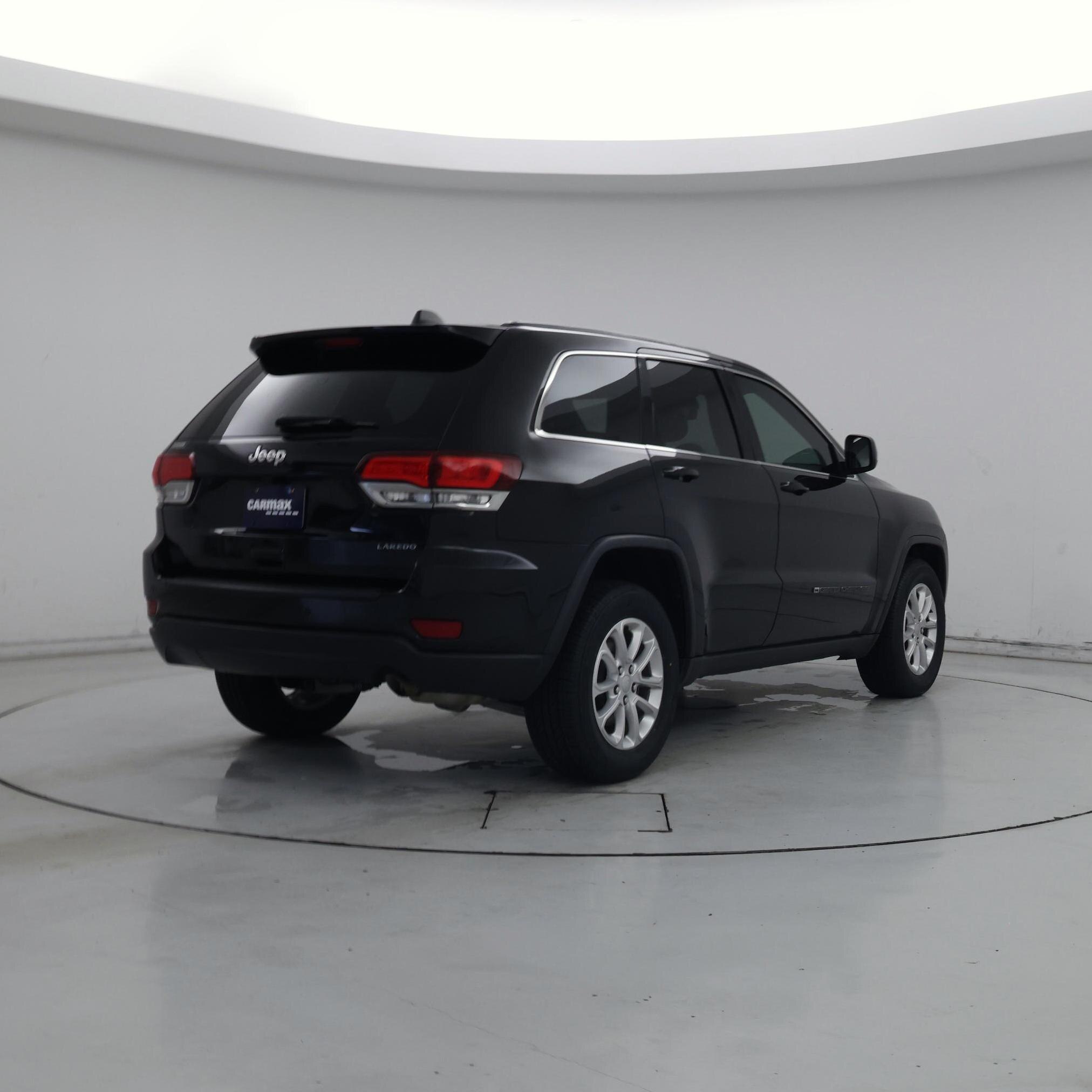 Thumbnail: 2022 Jeep Grand Cherokee - 8