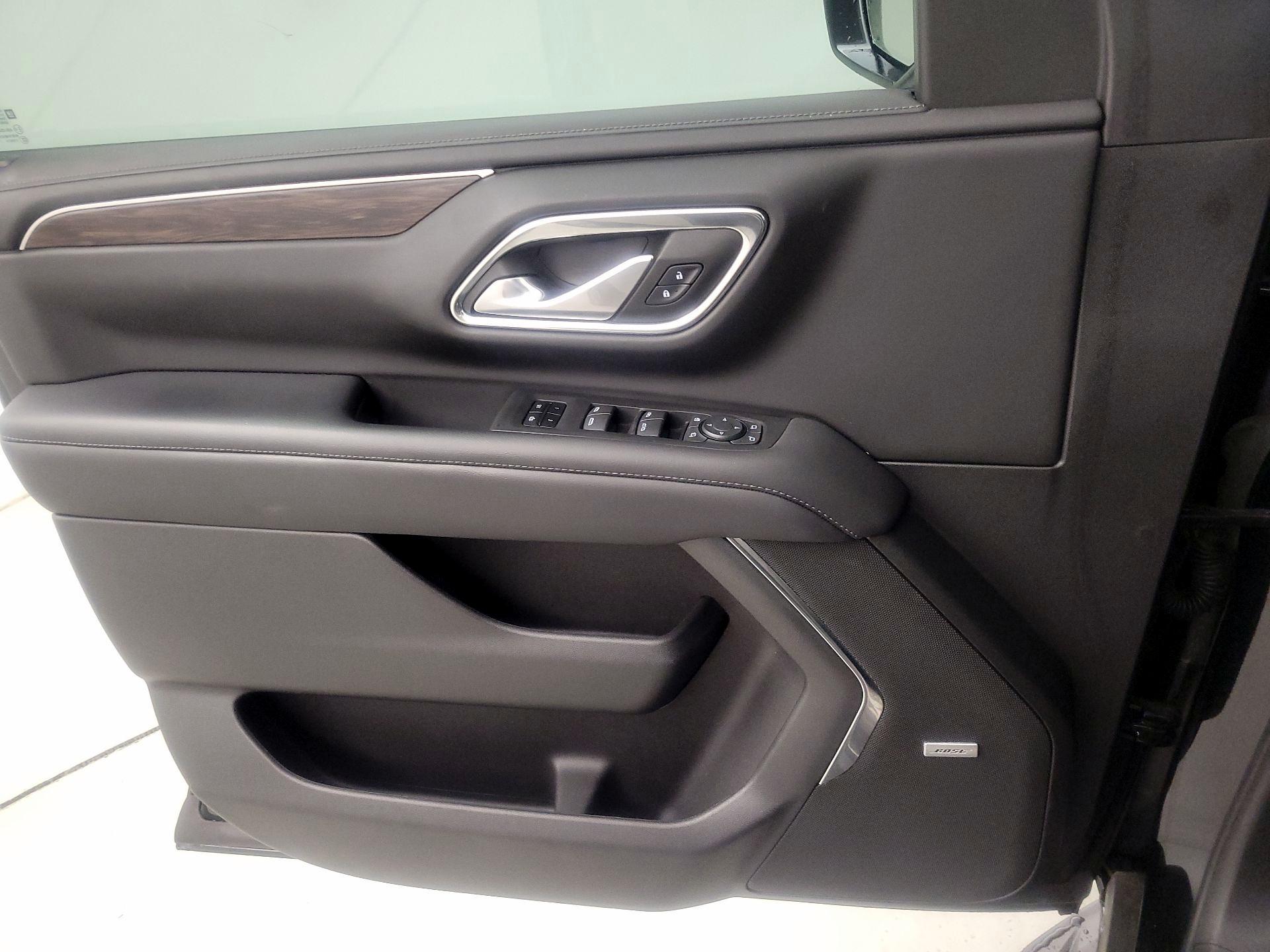 Thumbnail: 2022 Chevrolet Tahoe - 12