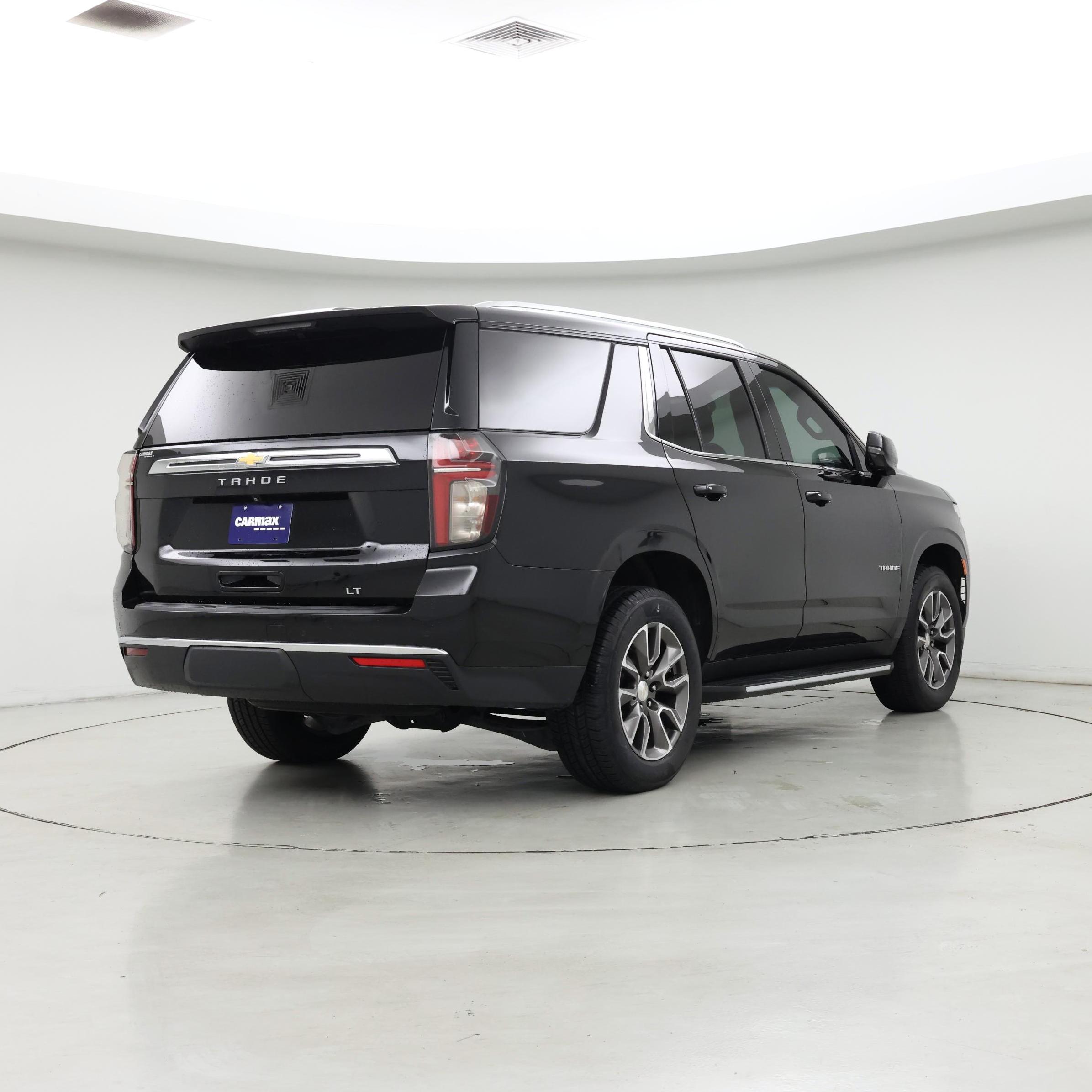 Thumbnail: 2022 Chevrolet Tahoe - 8