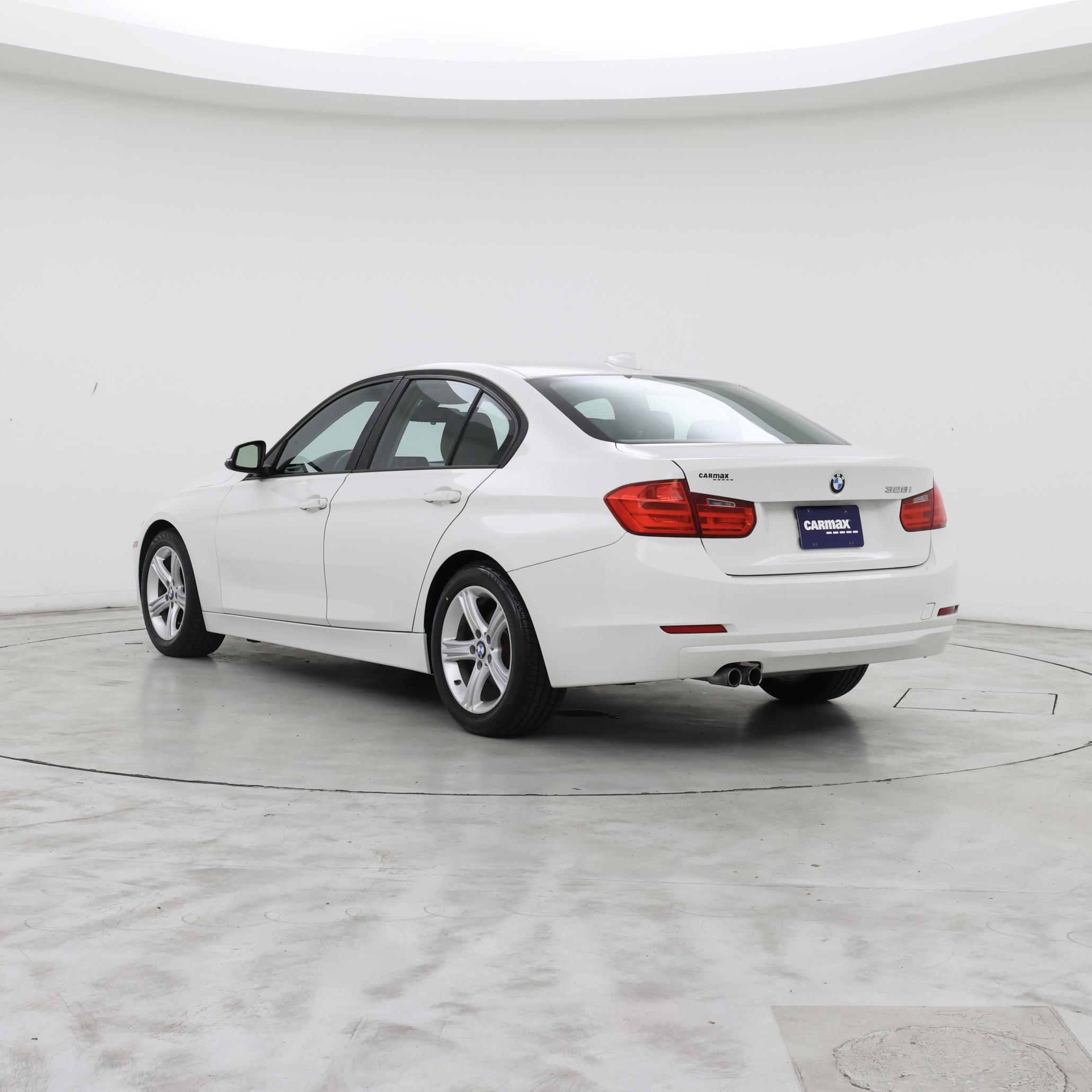 Thumbnail: 2014 BMW 3 Series - 2