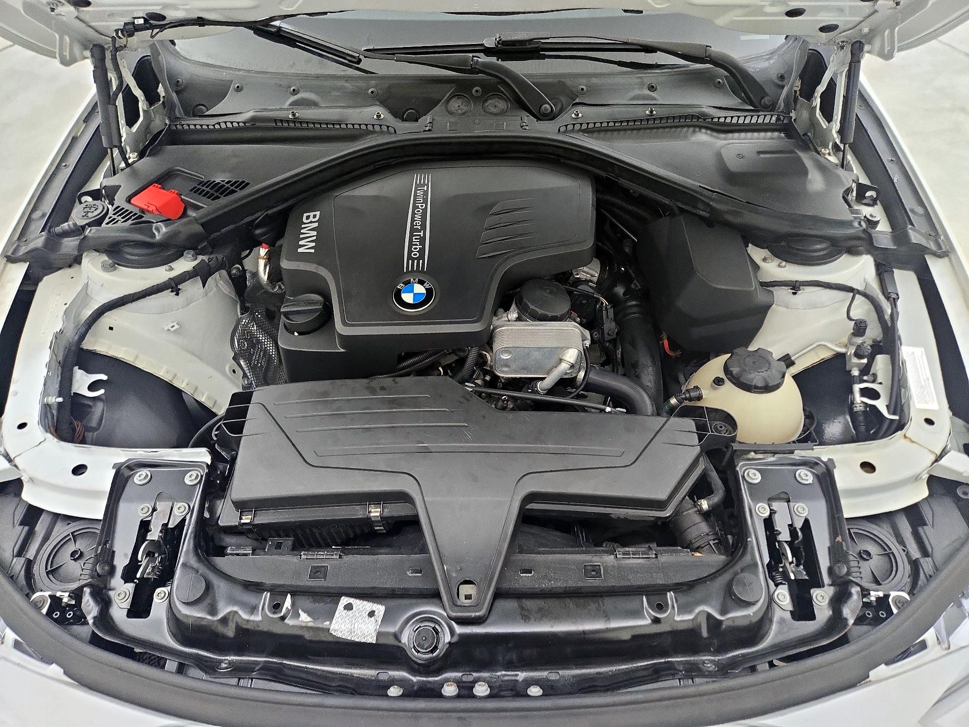 Thumbnail: 2014 BMW 3 Series - 20