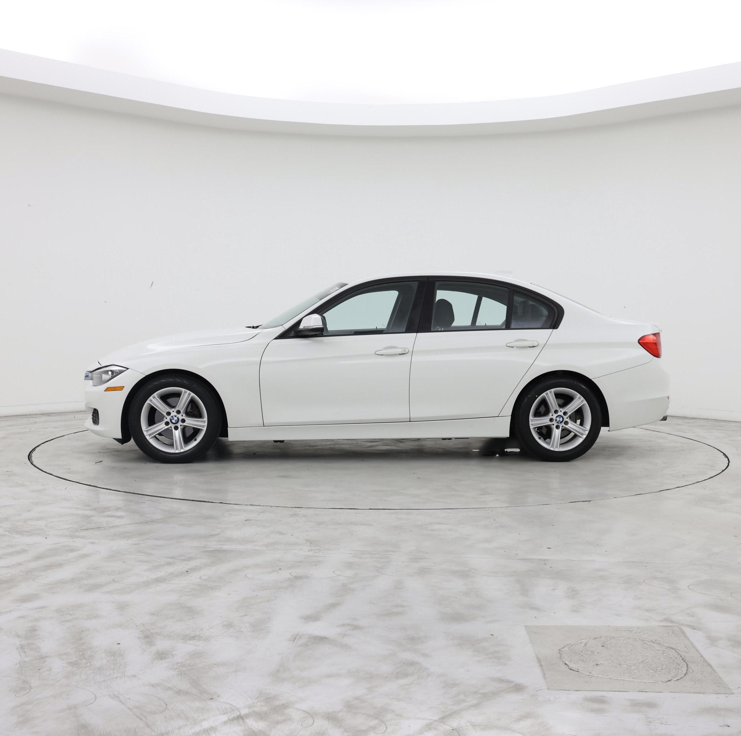 Thumbnail: 2014 BMW 3 Series - 3