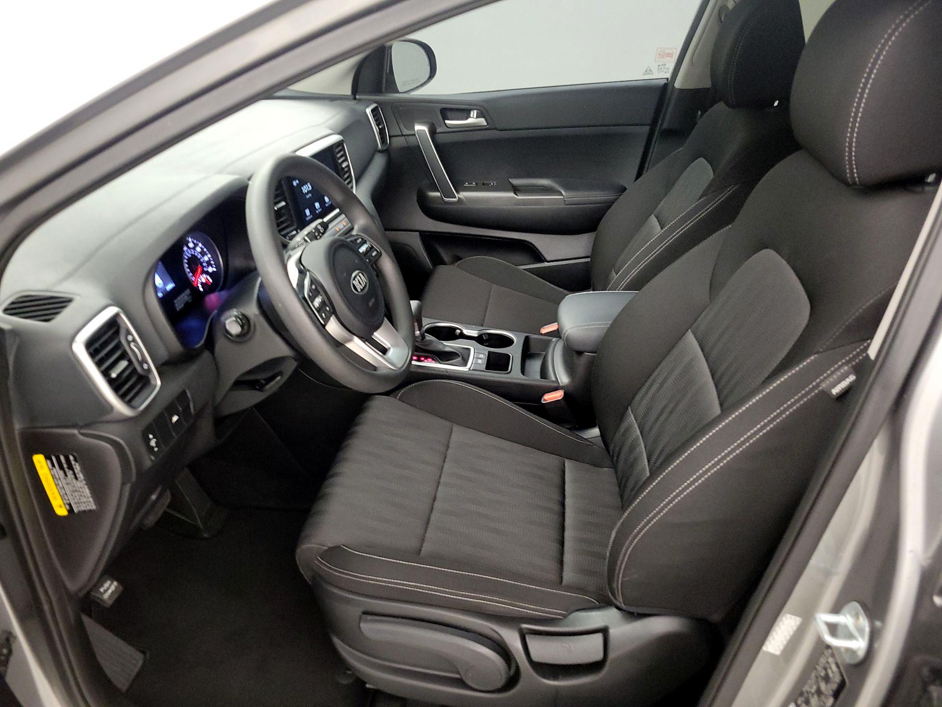 Thumbnail: 2020 Kia Sportage - 11