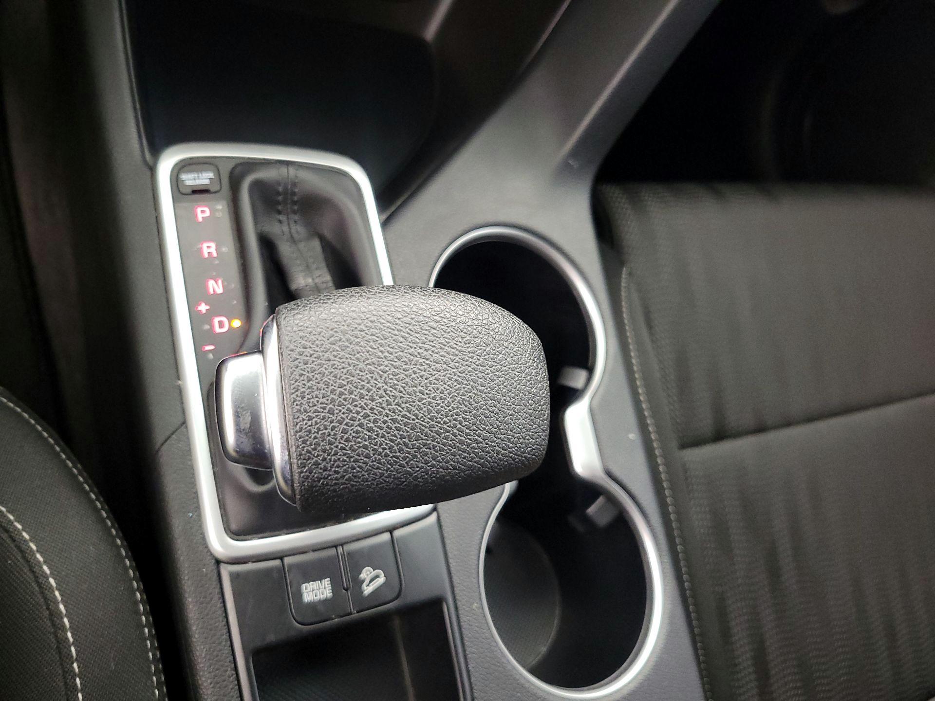Thumbnail: 2020 Kia Sportage - 17