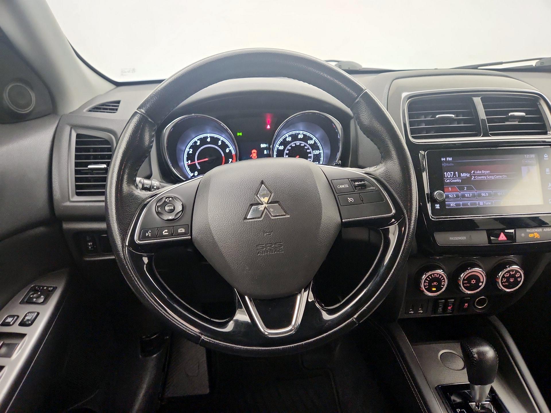 Thumbnail: 2018 Mitsubishi Outlander Sport - 10