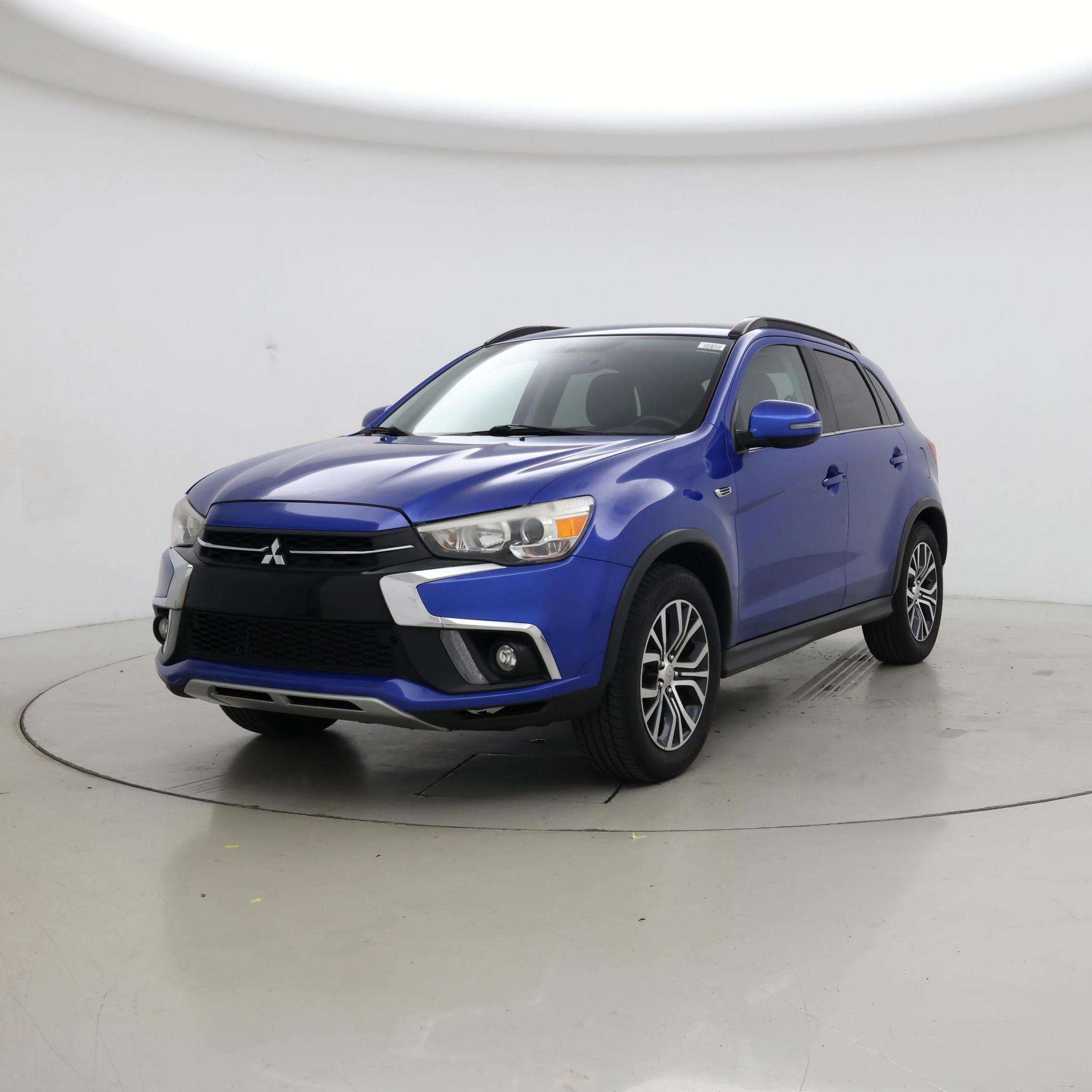 Thumbnail: 2018 Mitsubishi Outlander Sport - 4