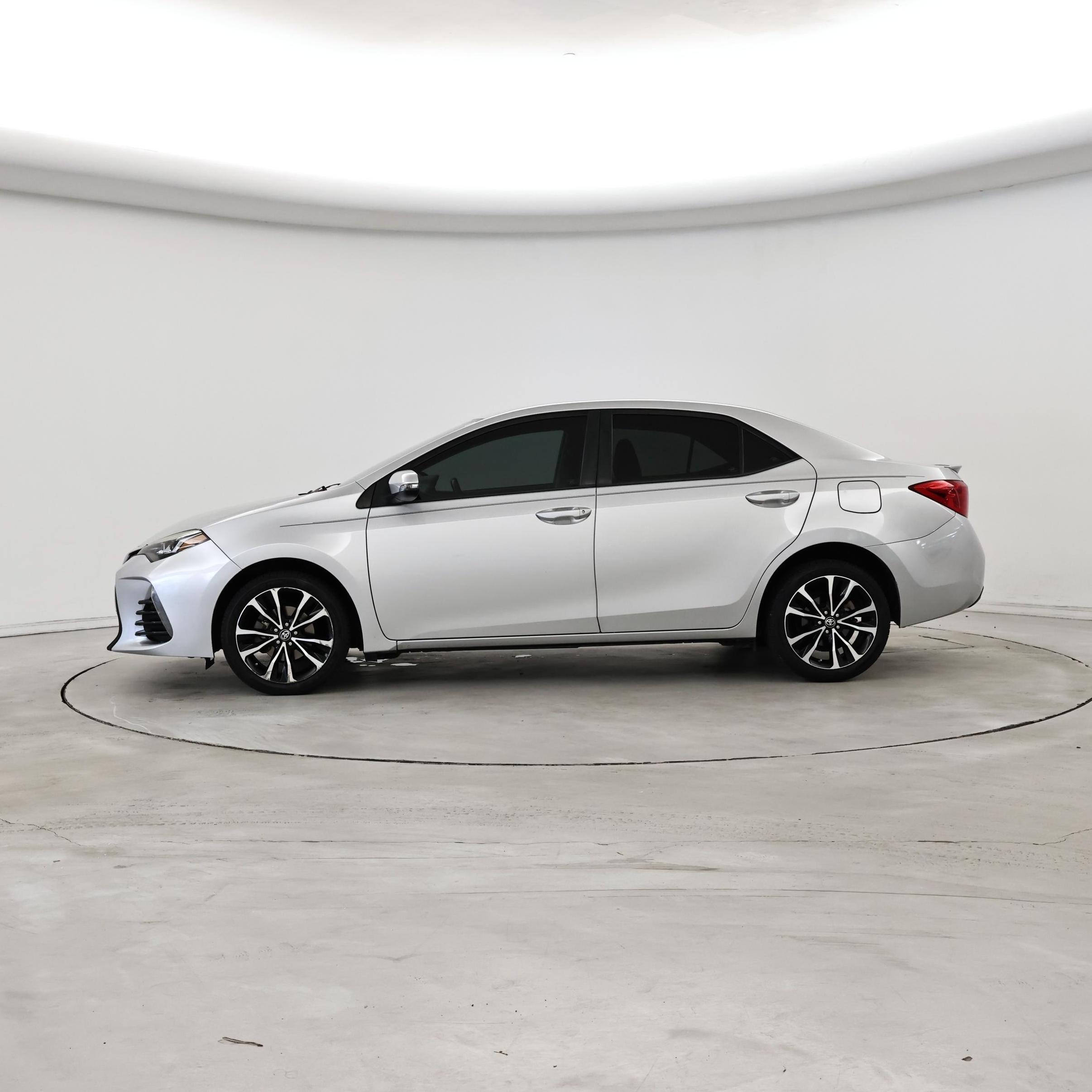 Thumbnail: 2019 Toyota Corolla - 3