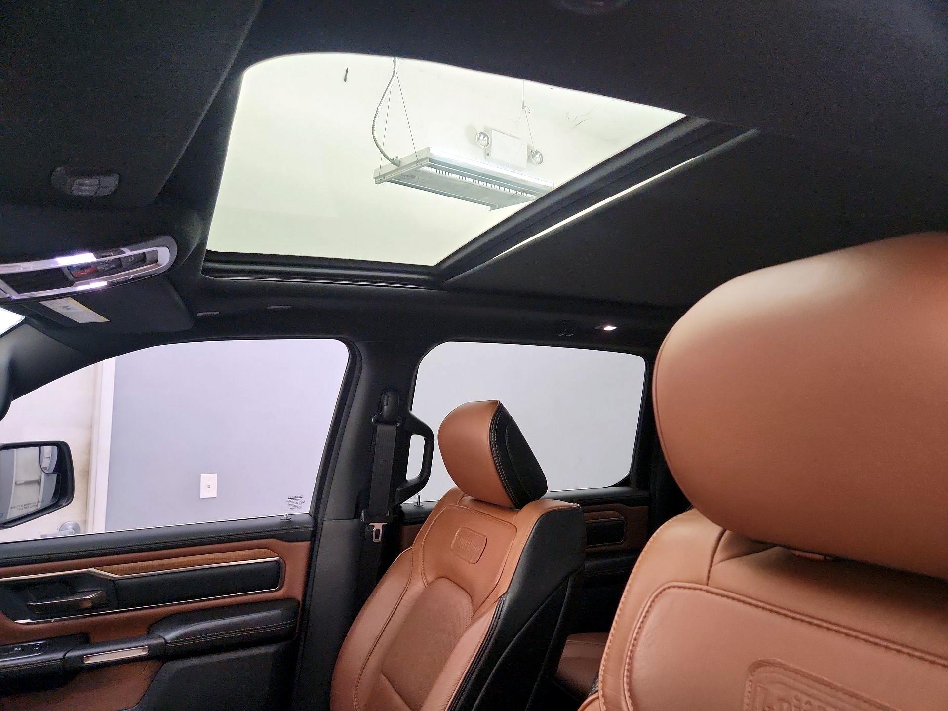 Thumbnail: 2019 RAM 1500 - 19