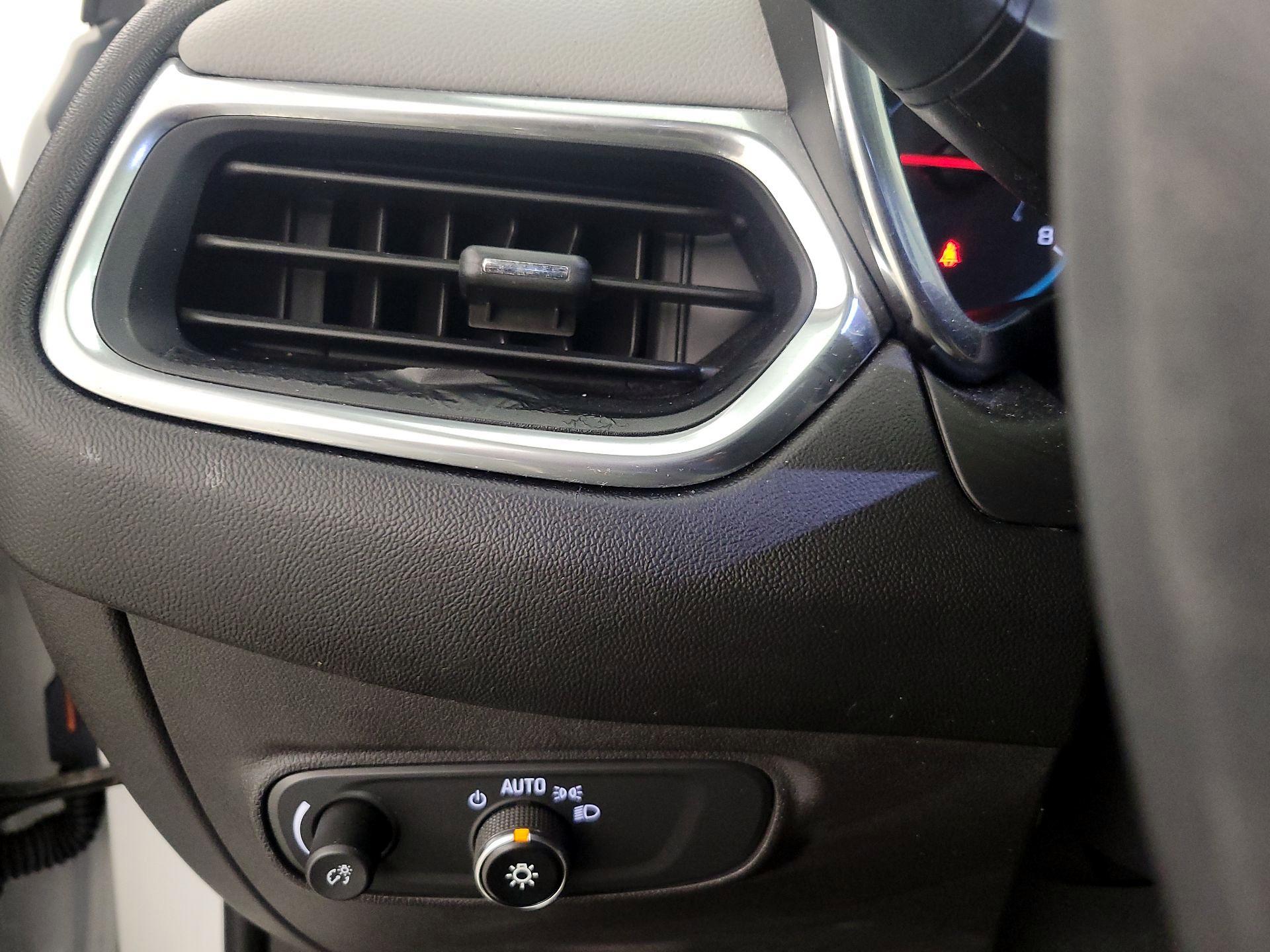 Thumbnail: 2021 Chevrolet Equinox - 13