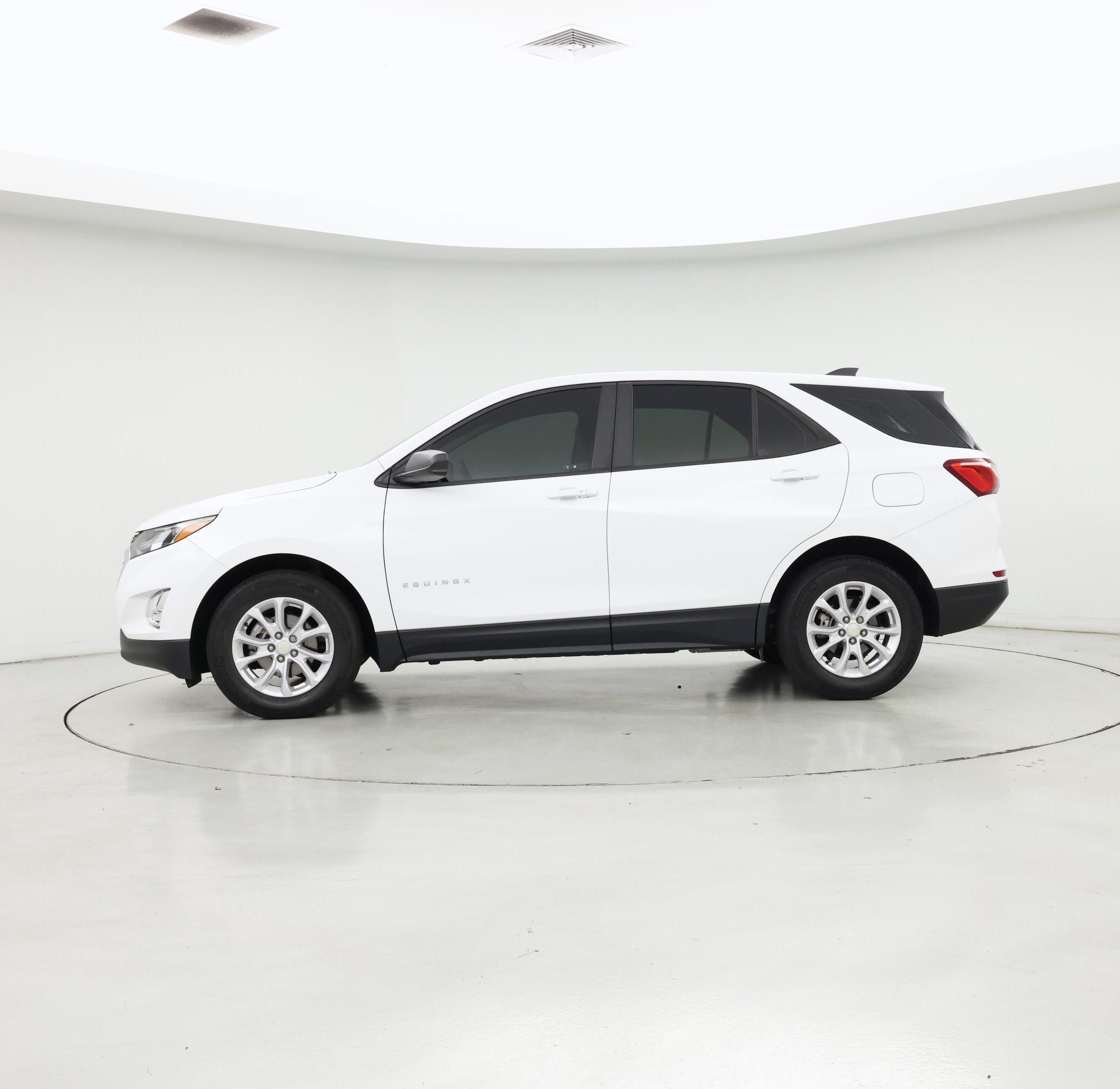 Thumbnail: 2021 Chevrolet Equinox - 3