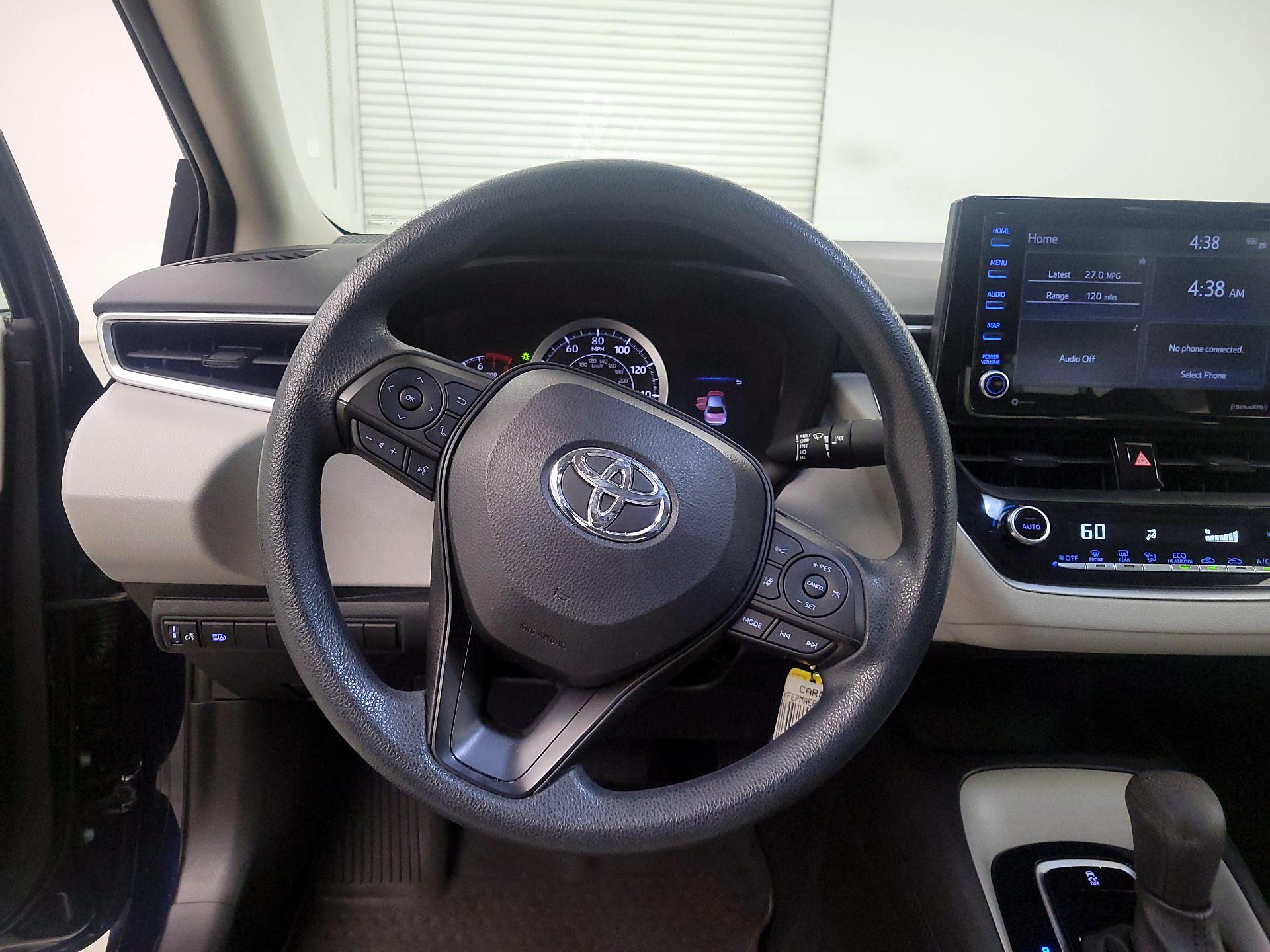 Thumbnail: 2022 Toyota Corolla - 10