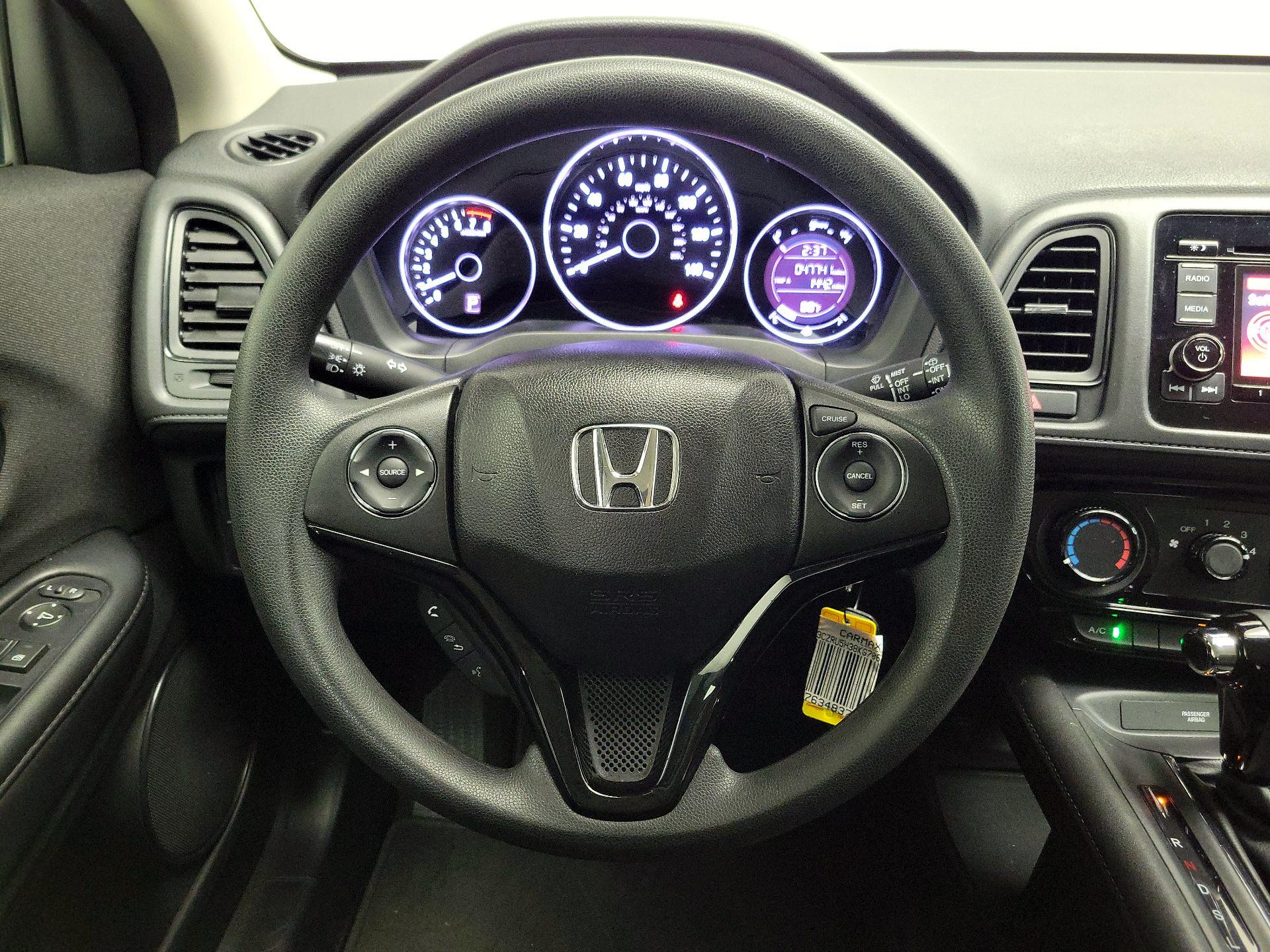 Thumbnail: 2019 Honda HR-V - 10