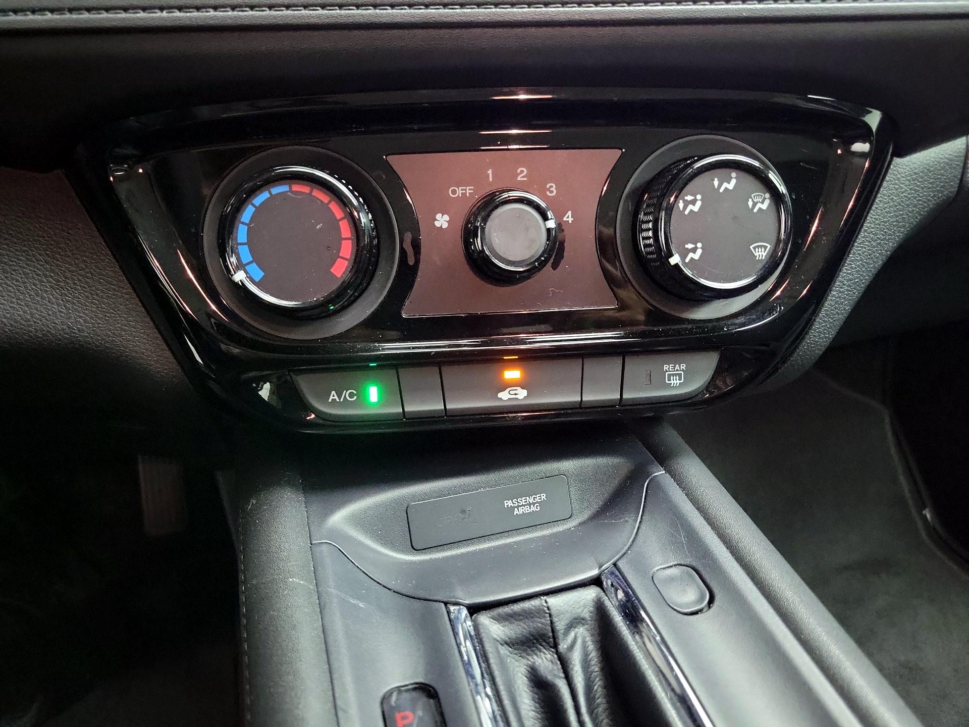 Thumbnail: 2019 Honda HR-V - 16