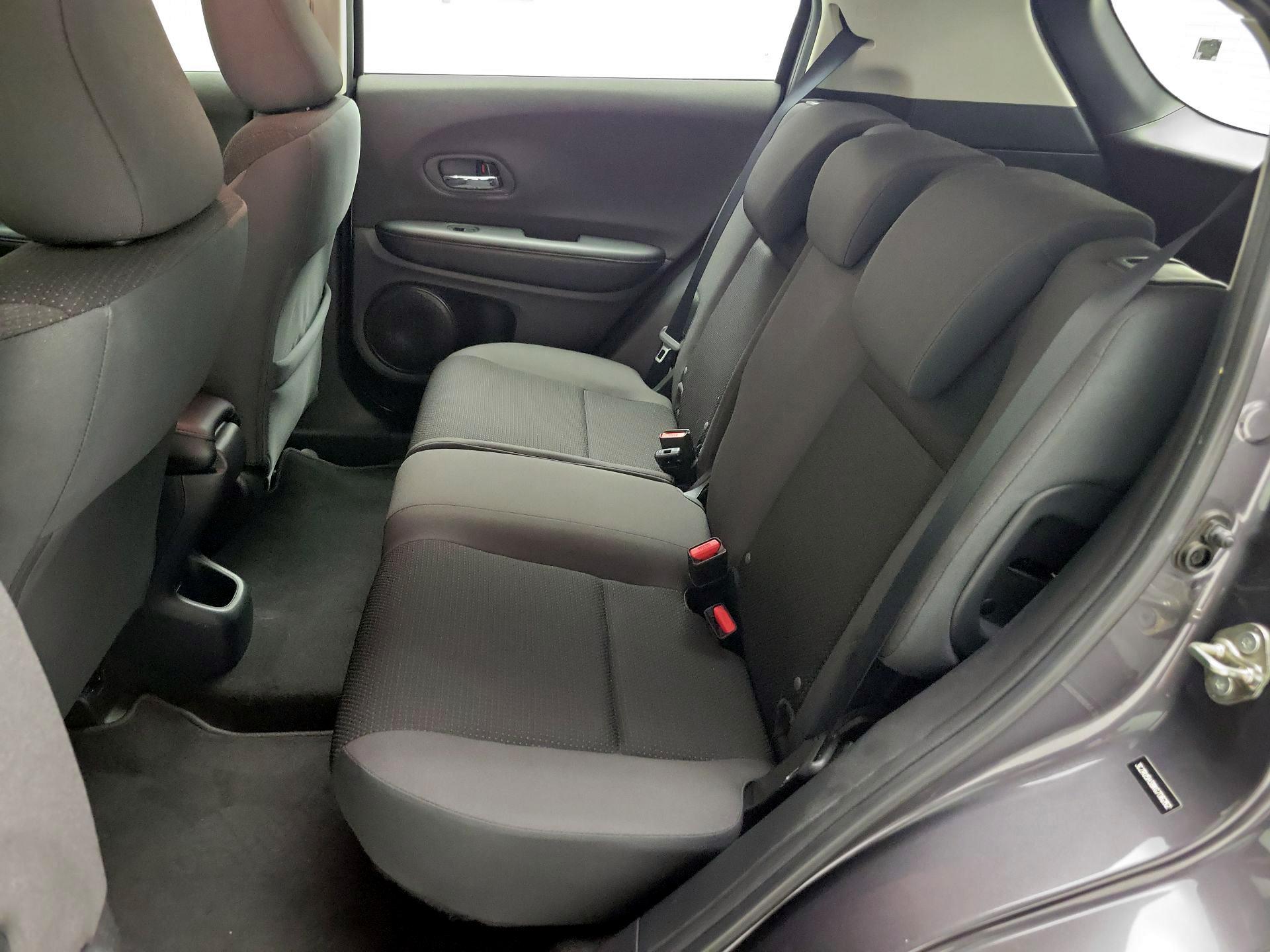 Thumbnail: 2019 Honda HR-V - 19