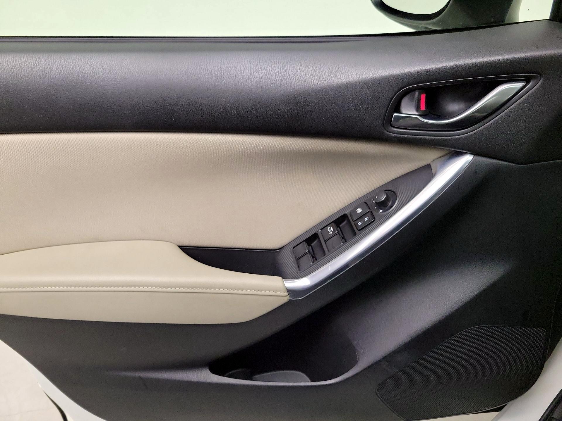 Thumbnail: 2015 Mazda CX-5 - 12