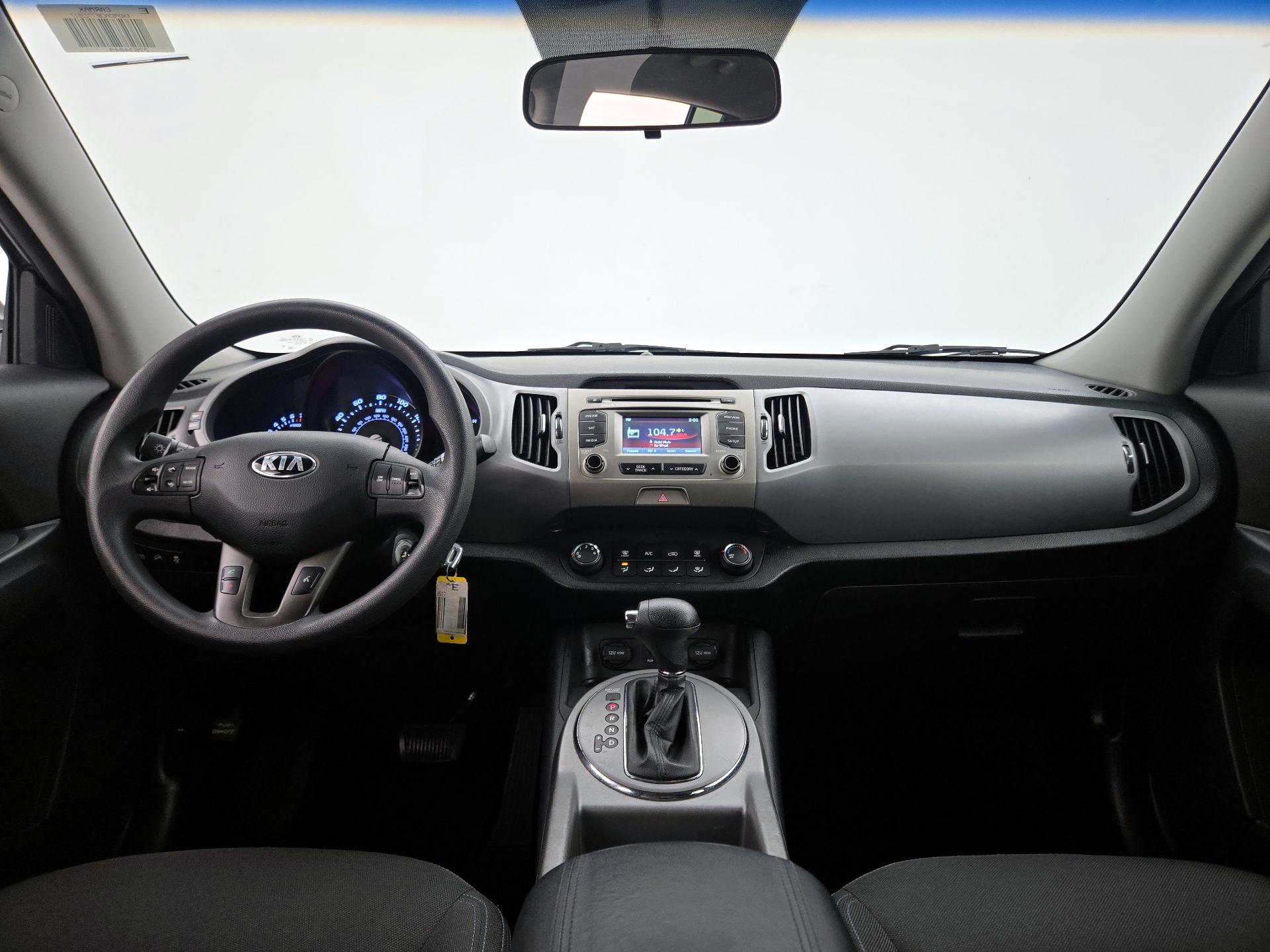 Thumbnail: 2015 Kia Sportage - 9