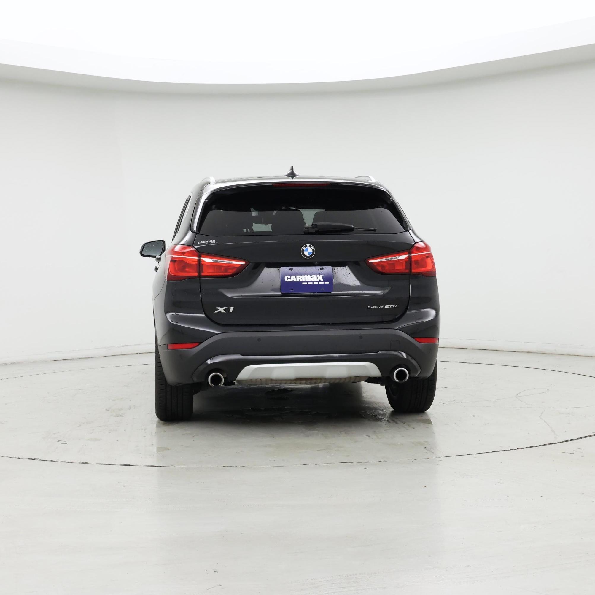 Thumbnail: 2022 BMW X1 - 6