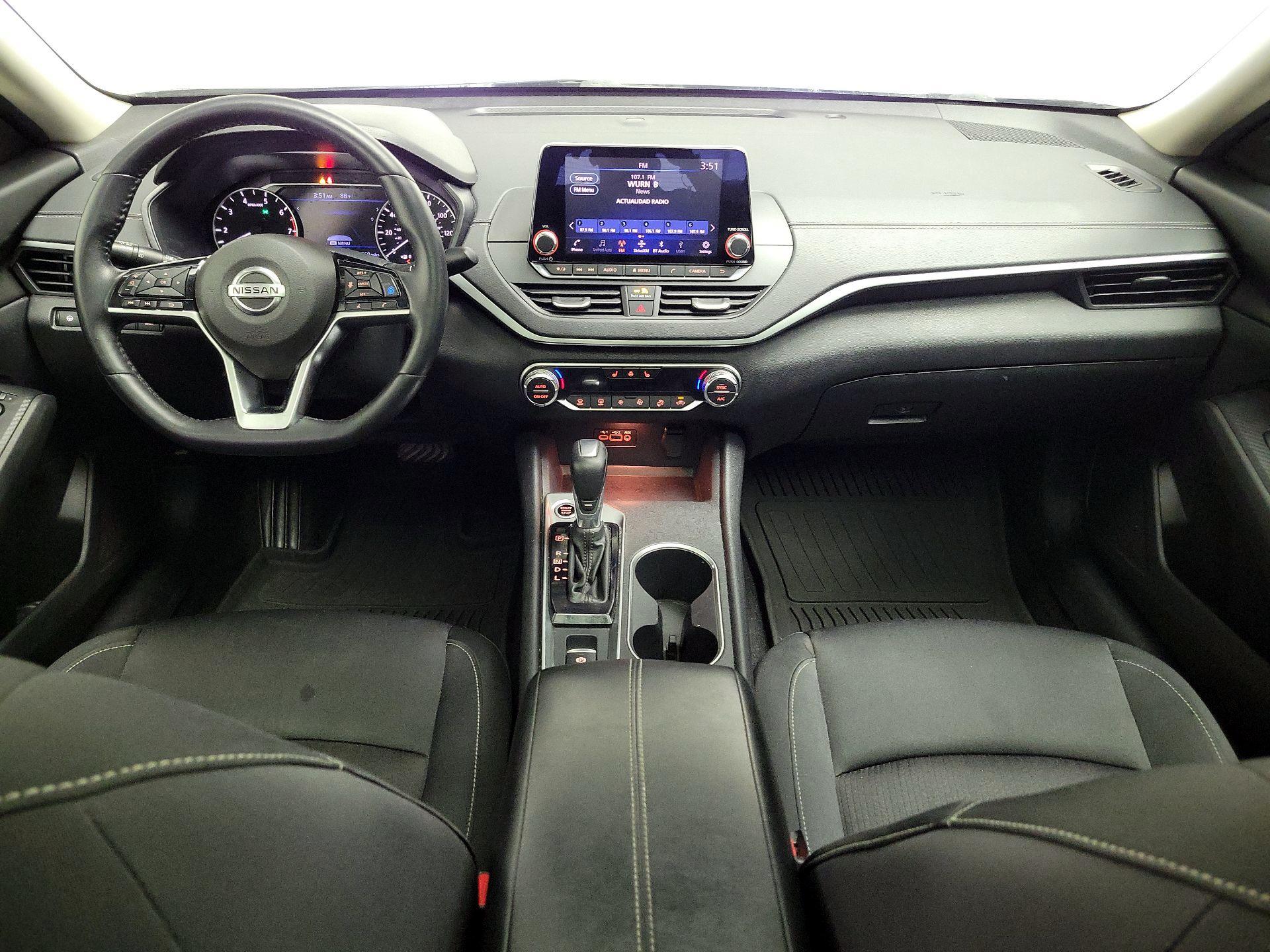 Thumbnail: 2019 Nissan Altima - 9