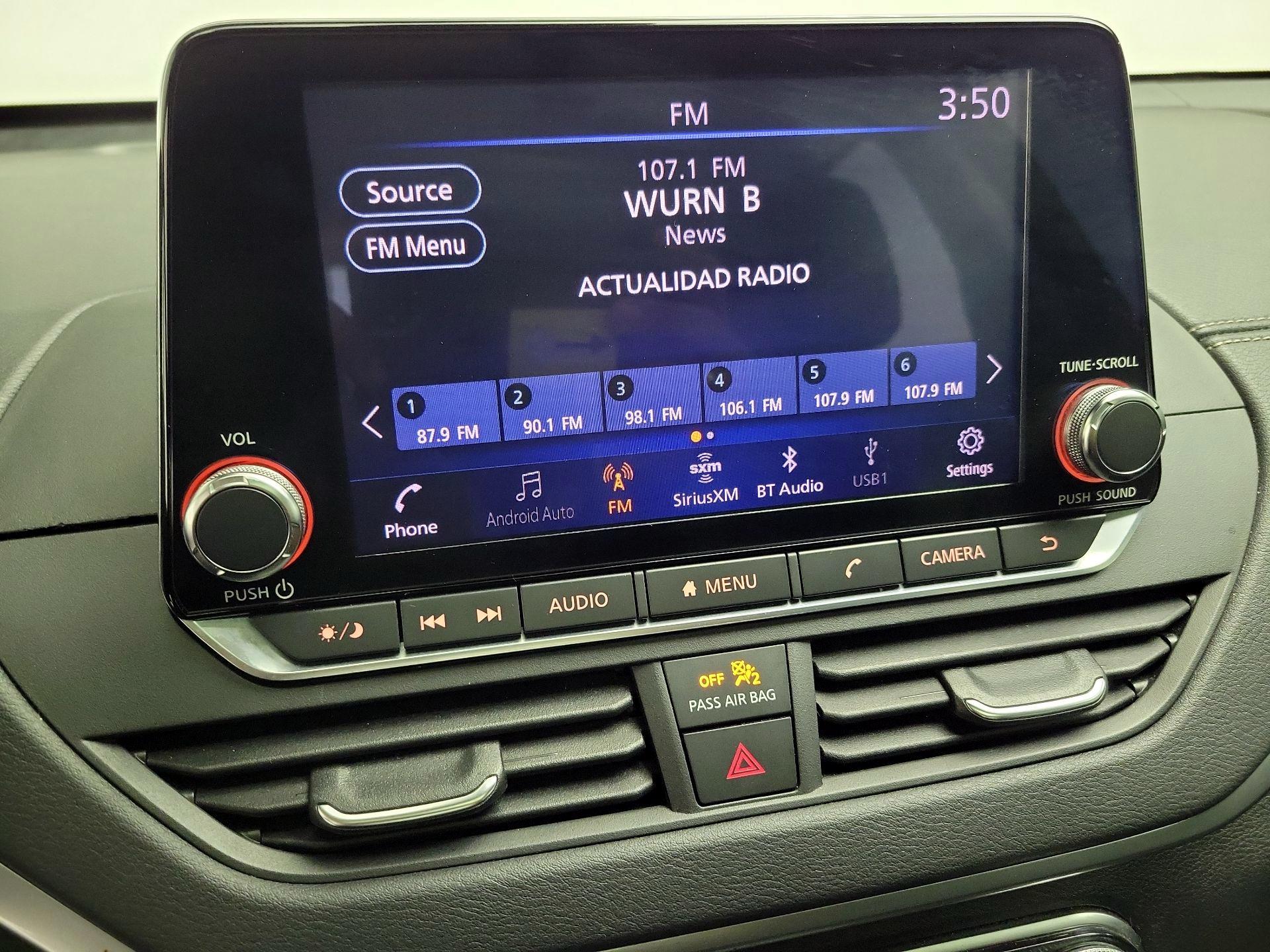 Thumbnail: 2019 Nissan Altima - 15