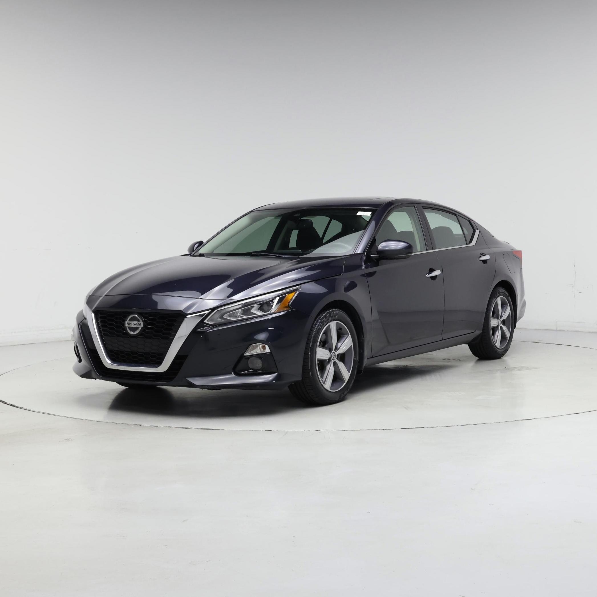 Thumbnail: 2019 Nissan Altima - 4