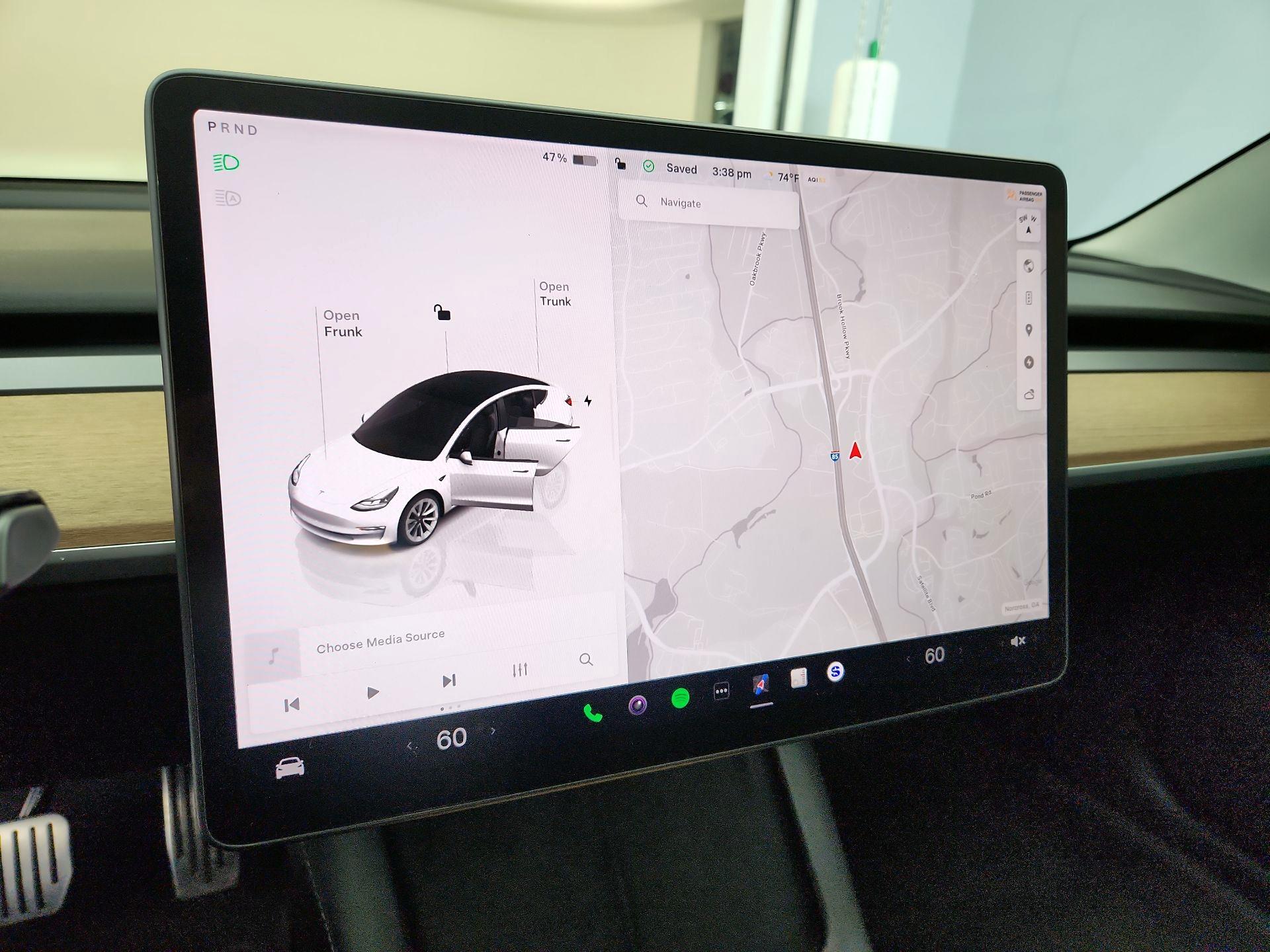 Thumbnail: 2022 Tesla Model 3 - 13