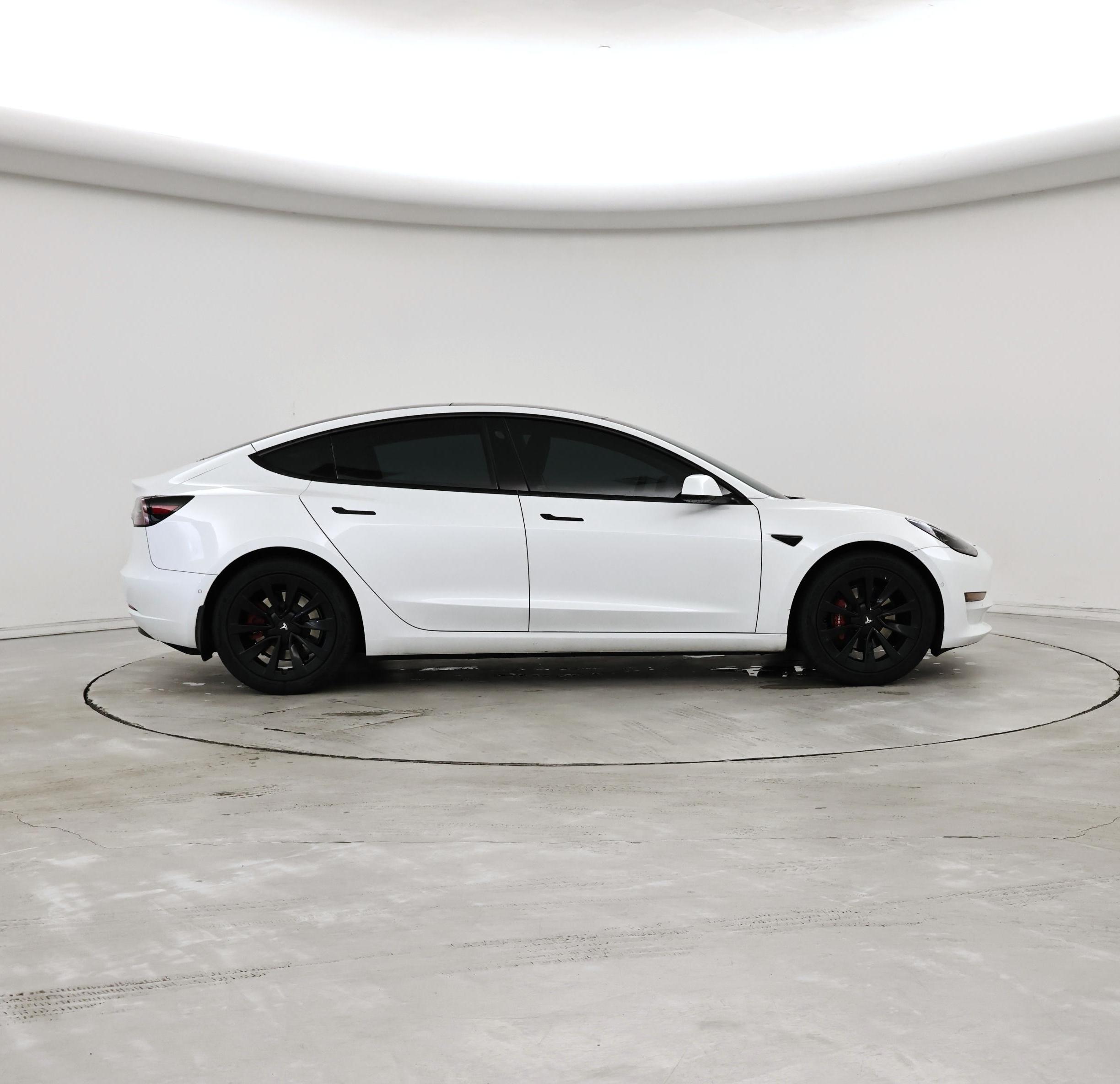 Thumbnail: 2022 Tesla Model 3 - 7