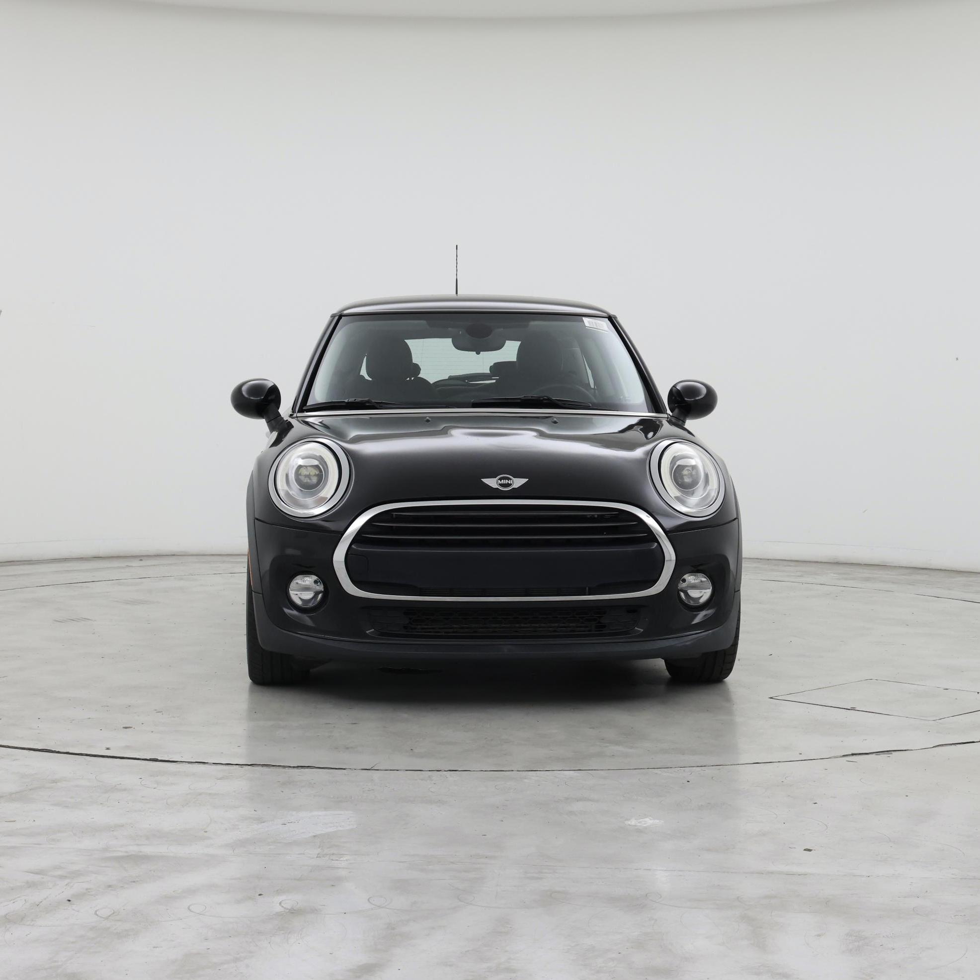 Thumbnail: 2018 MINI Cooper Hardtop - 5