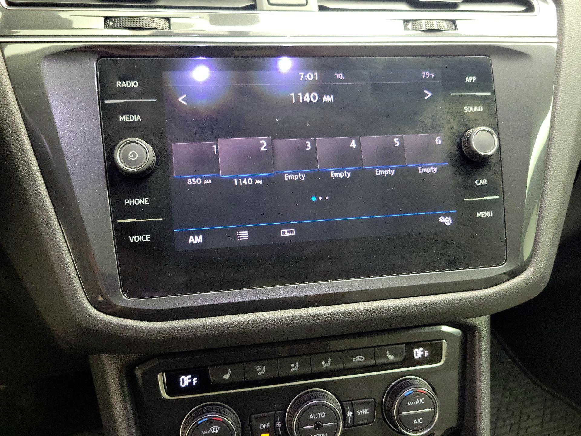 Thumbnail: 2019 Volkswagen Tiguan - 15