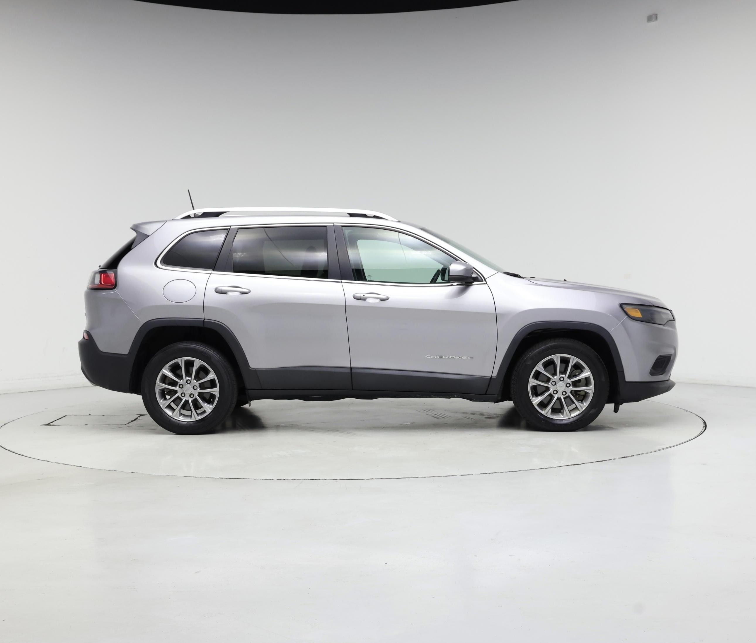Thumbnail: 2021 Jeep Cherokee - 7