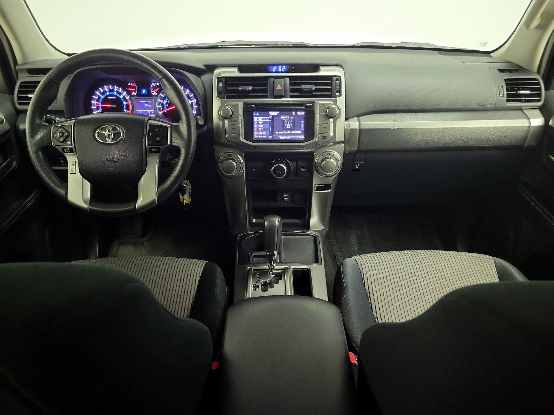 Thumbnail: 2015 Toyota 4Runner - 9
